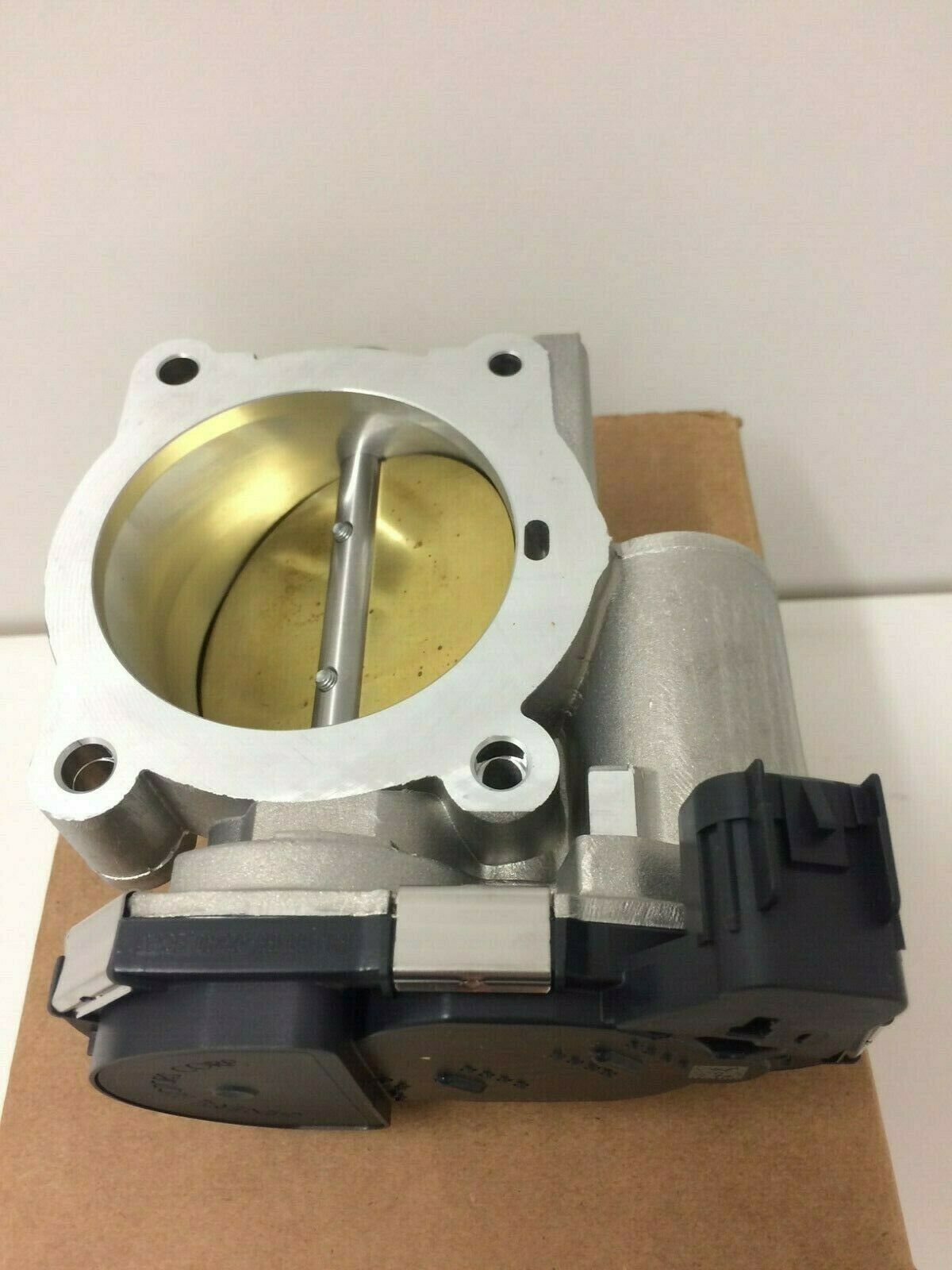 Genuine Holden VE & Captiva V6 SIDI Engines Throttle Body - Part Number 12616994 - Perfect for Engine Performance & Fuel Efficiency Upgrades