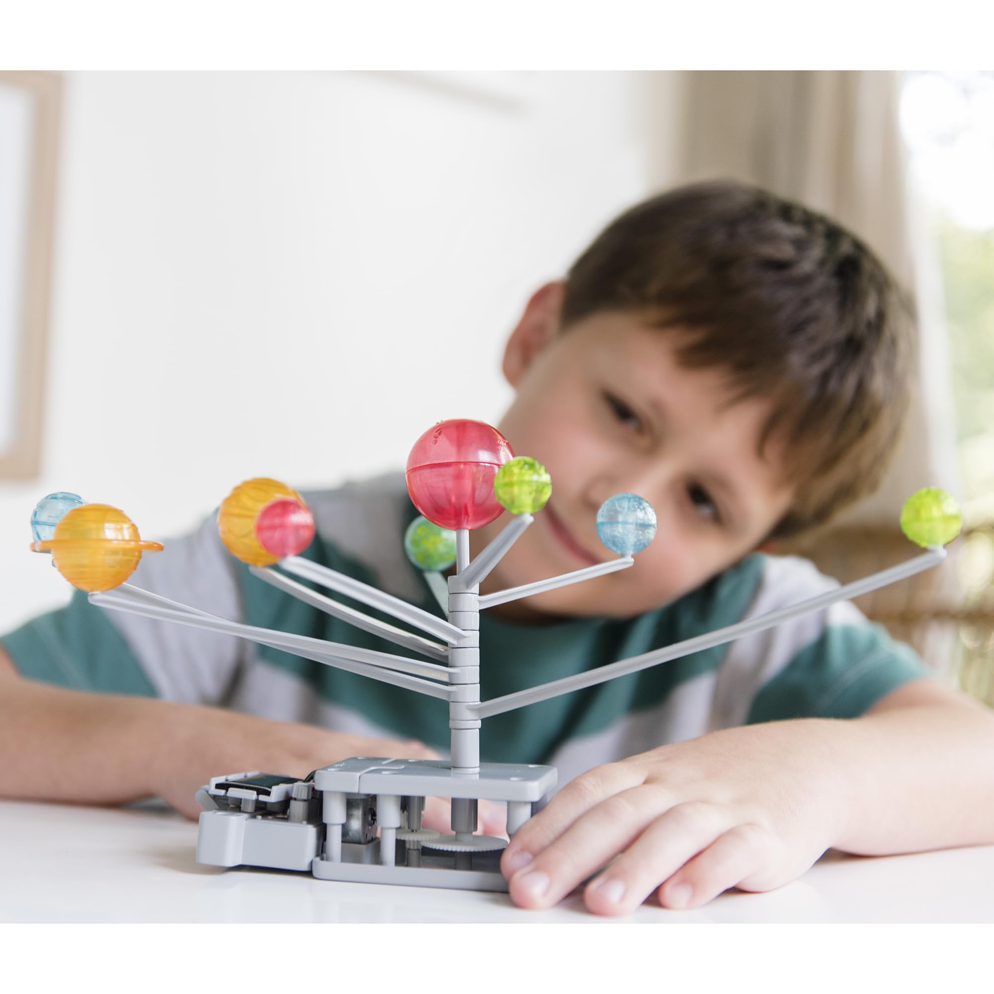 4M Green Science Solar System - DIY Motorized Rotating Planetarium Model Kit with Solar & Battery Power, STEM Educational Toy for Kids Ages 5+, Perfect for Science Projects & Space Exploration Learning