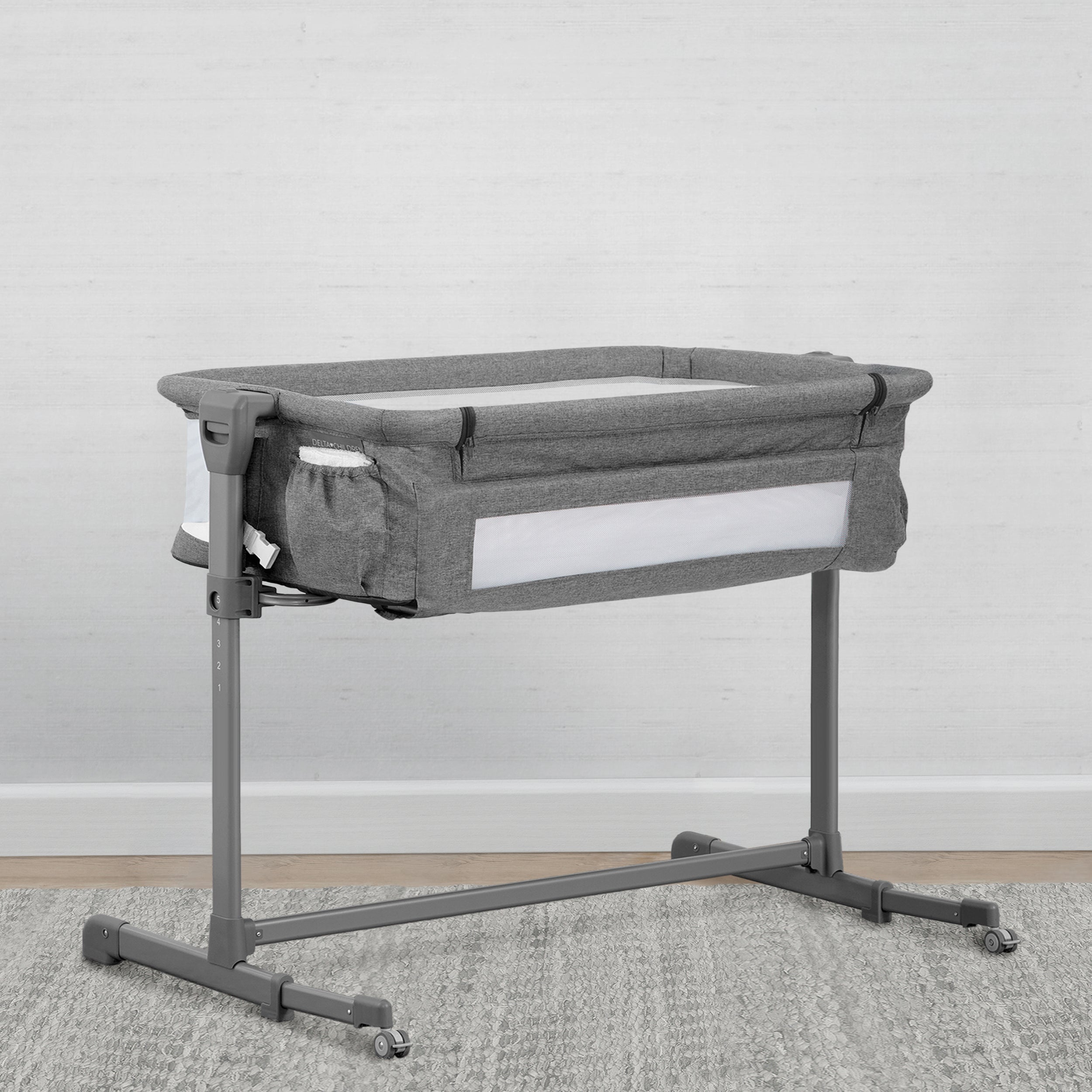 Grey Tweed (2012)