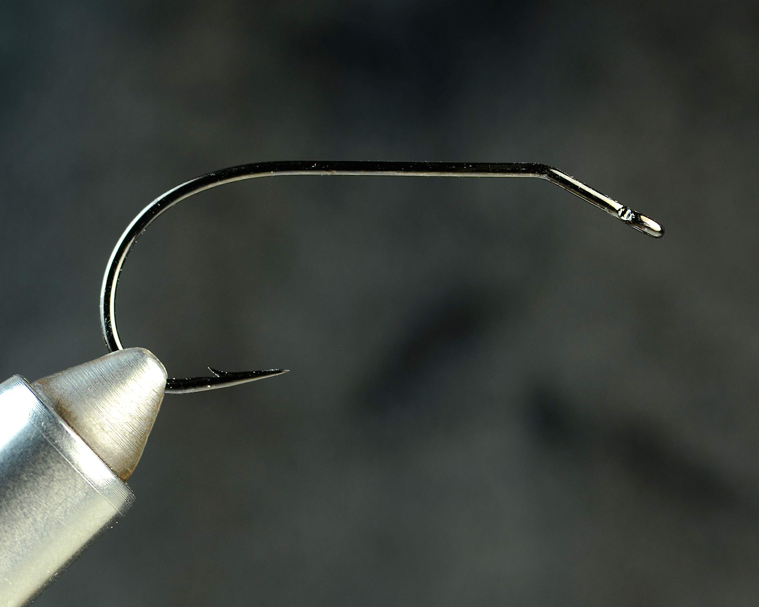 TP650 26 Degree Bent Streamer Hook - Premium Fly Fishing Hooks for Trout, Bass & Salmon - Ideal for Freshwater & Saltwater Fly Fishing