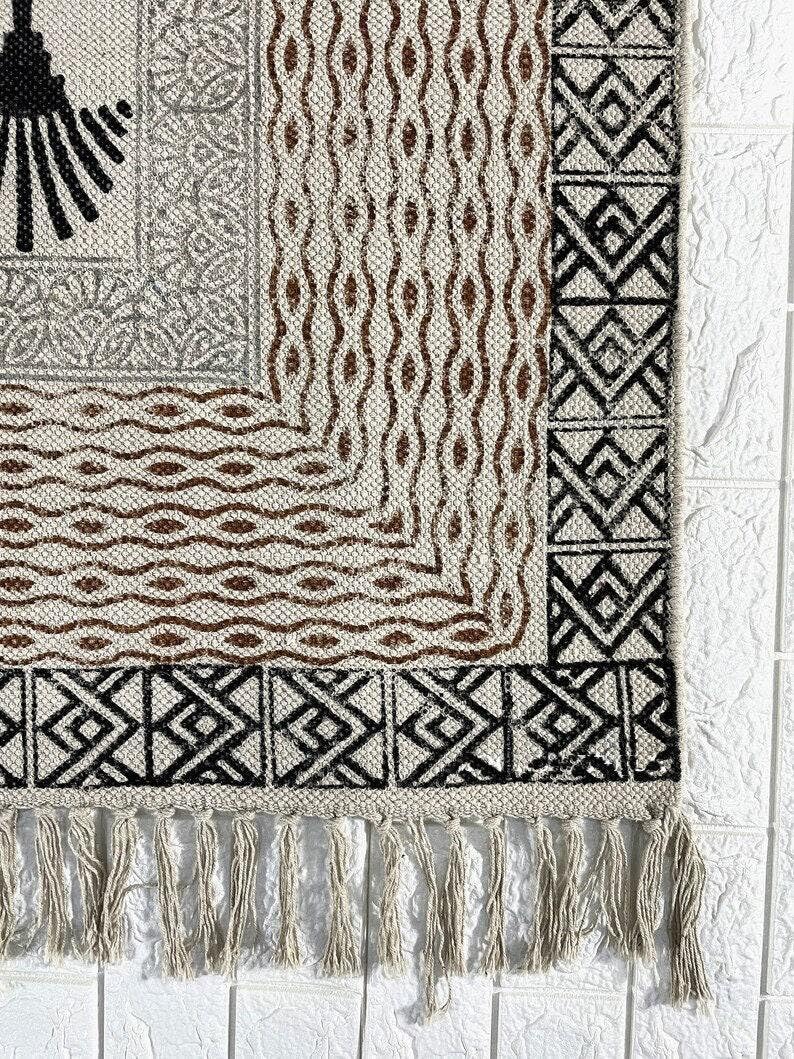 Handmade Block Print Cotton Flatweave Area Rug - Boho Chic 4'x6' Black & Cream - Perfect for Living Room, Bedroom, or Boho Home Decor