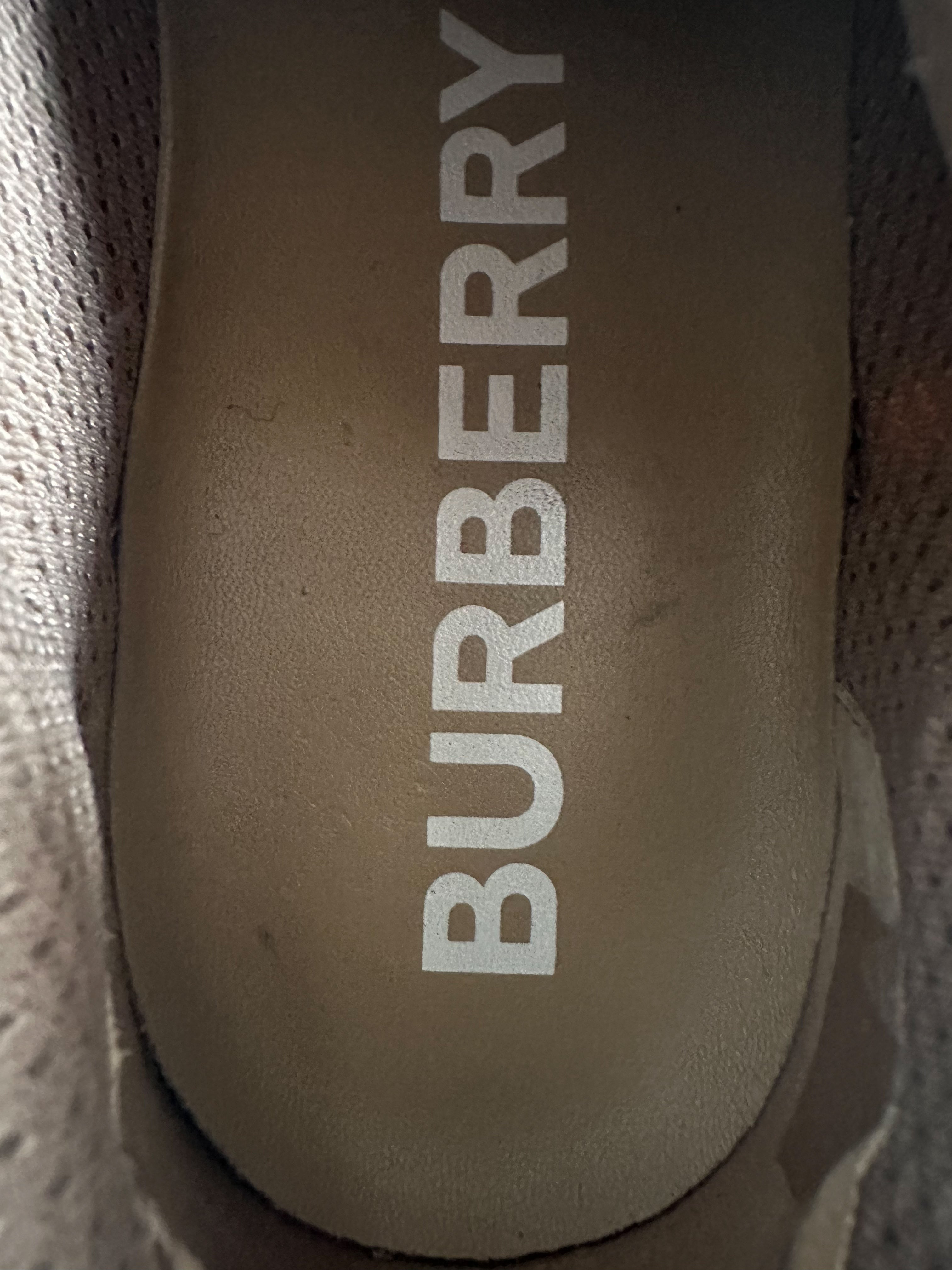 Burberry Grey & Tan Check Sneakers for Men & Women - Classic Plaid Design Comfortable Casual Shoes for Walking, Travel & Everyday Wear