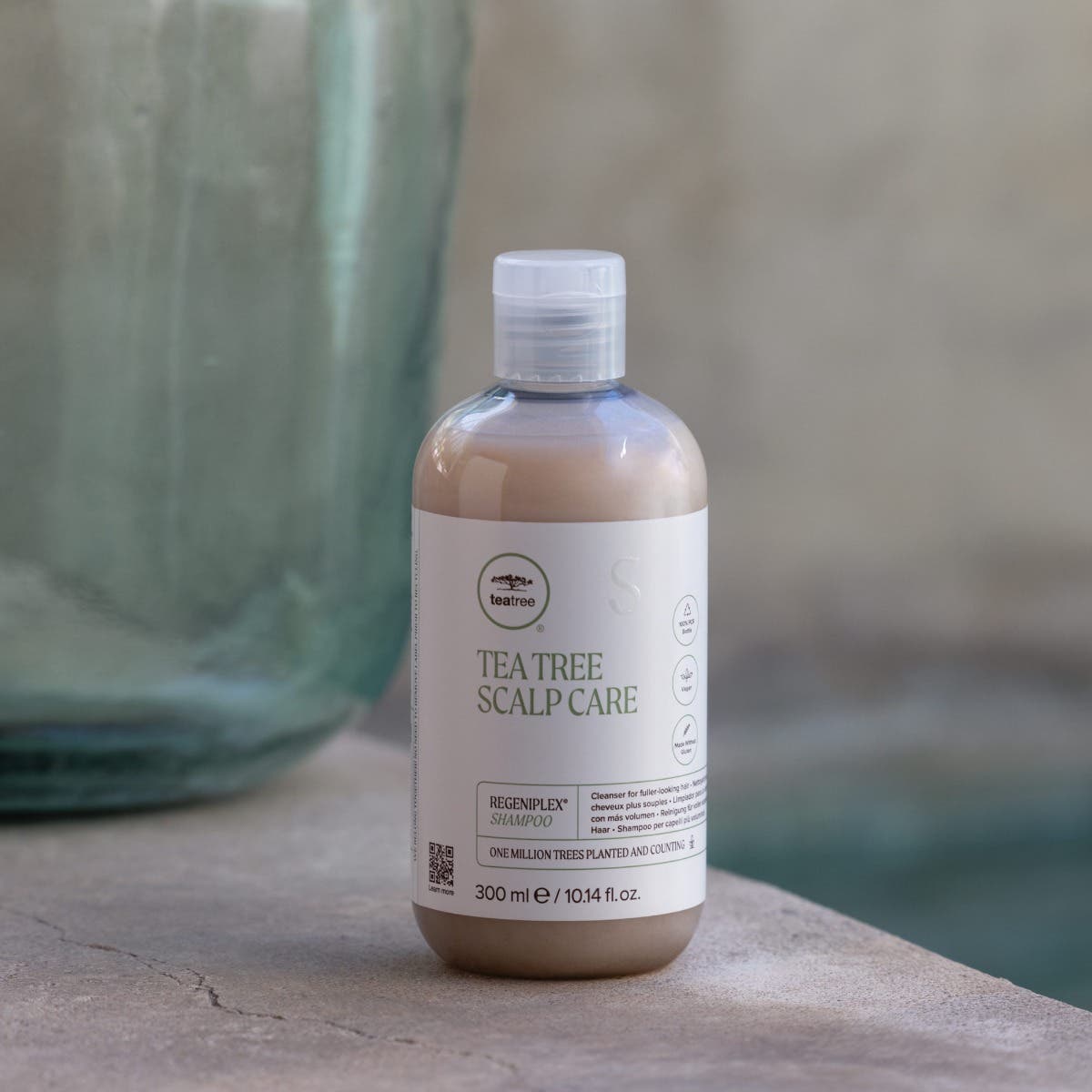 Scalp Care Regeniplex Shampoo for Hair Growth & Dandruff Control - Gentle Cleansing Formula for Dry, Itchy Scalp - Perfect for Daily Use at Home or Salon