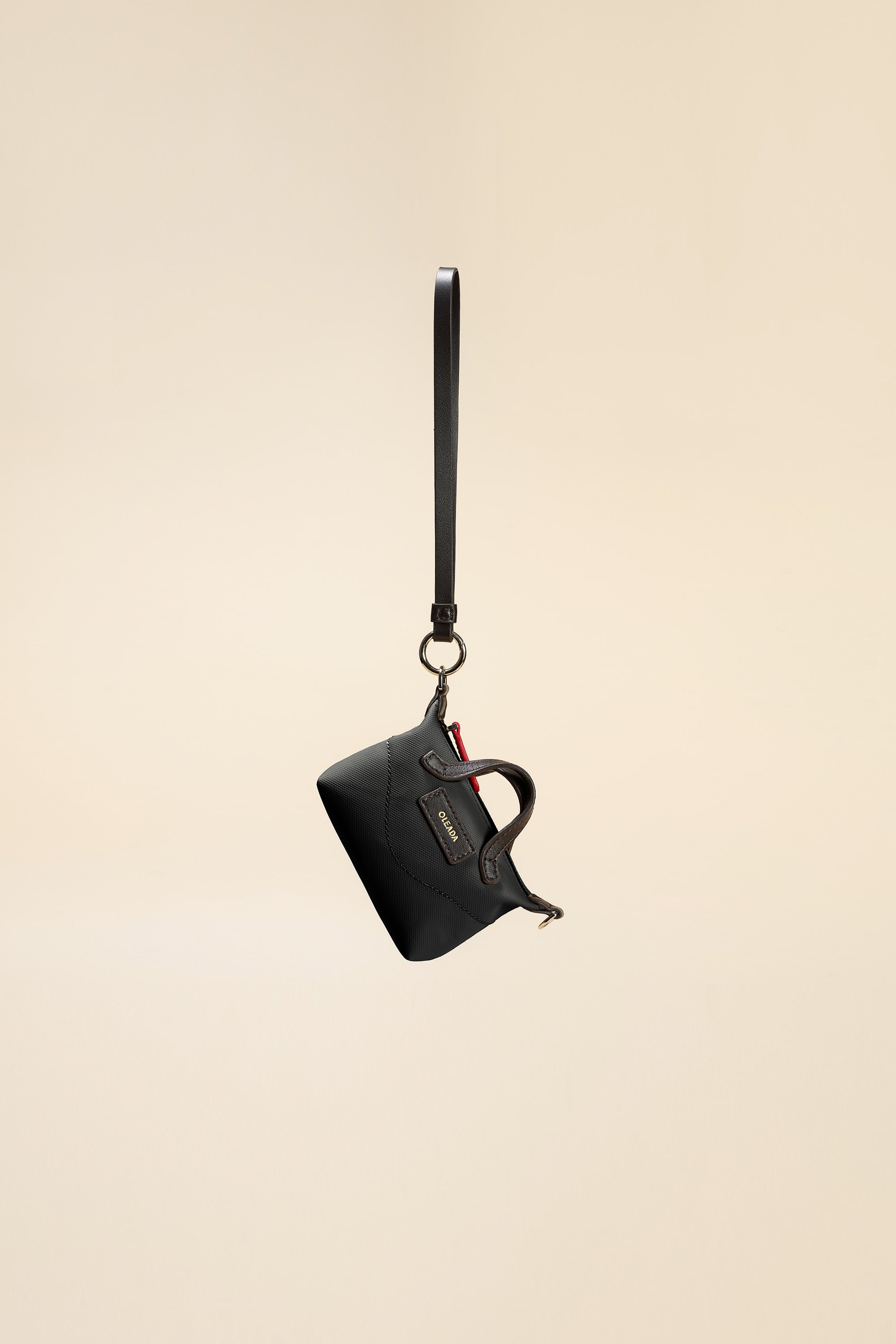 Stylish Duffle Bag Charm - Cute & Trendy Accessory for Luggage, Backpacks & Travel Bags - Perfect for Travel, Gym & Everyday Use