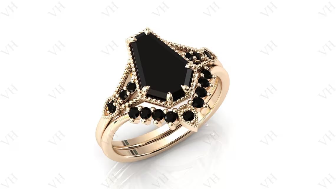 3 CT Art Deco Coffin Shaped Black Onyx Engagement Ring Set - 18K Gold Vintage Wedding Band, Anniversary Jewelry Gift for Women - Perfect for Gothic Brides, Alternative Weddings & Dark Romance Lovers