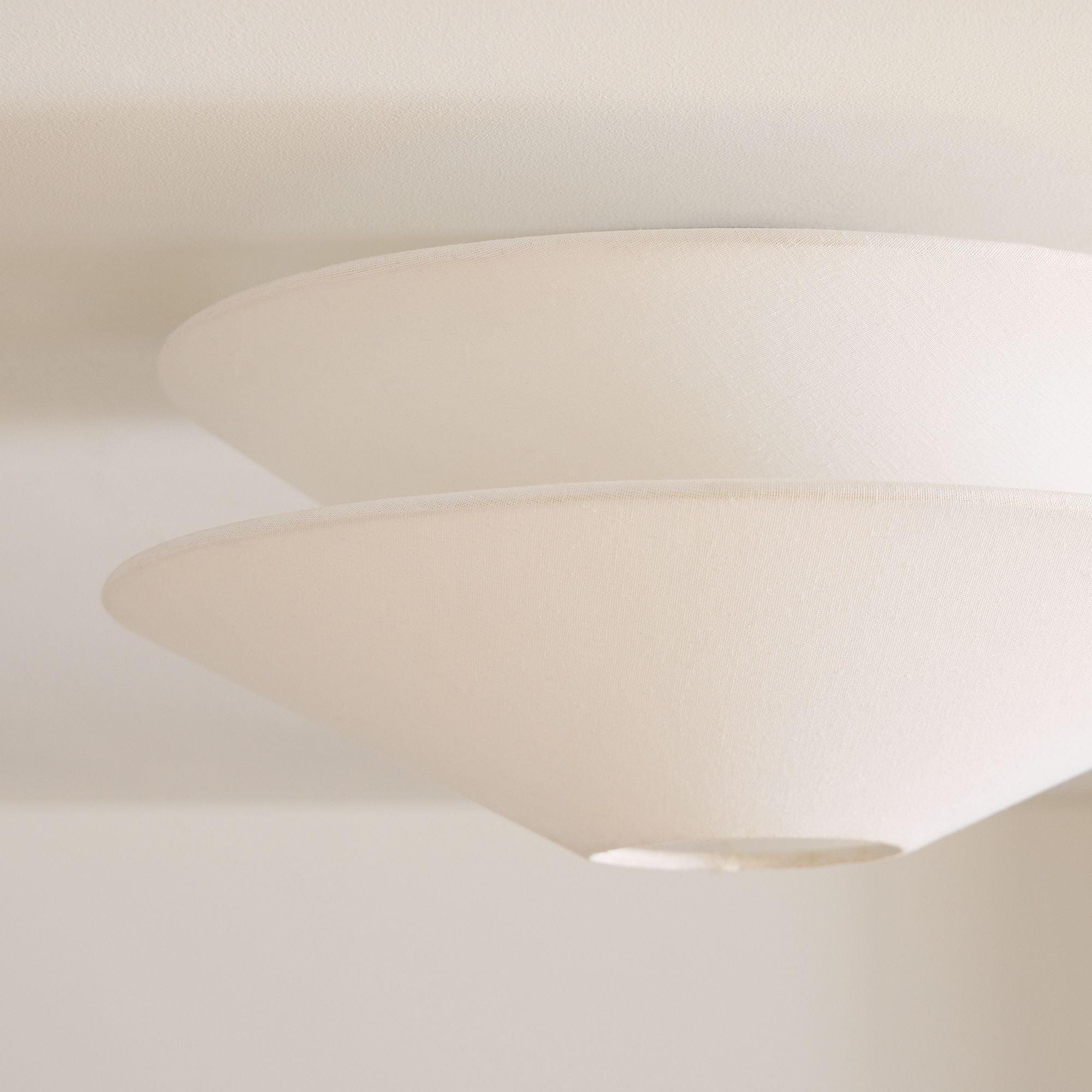 Modern Gull Flushmount Ceiling Light Fixture - Sleek LED Lighting for Bedroom, Hallway & Closet - Energy Efficient Indoor Ceiling Mount Light for Home & Office