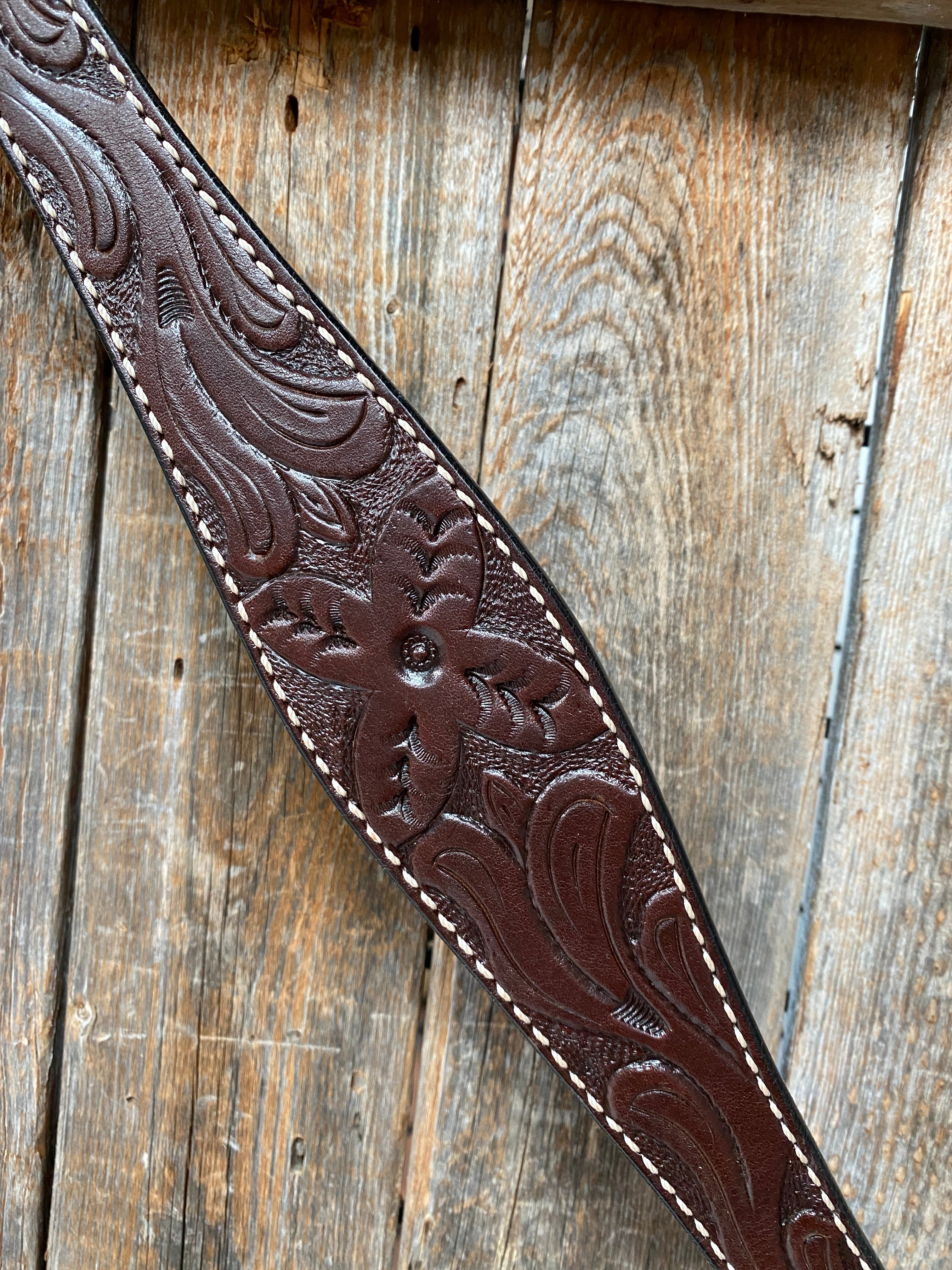 Floral Tooled Dark Oil Leather Breast Collar for Horses - Western Equestrian Riding Gear for Show & Trail Use