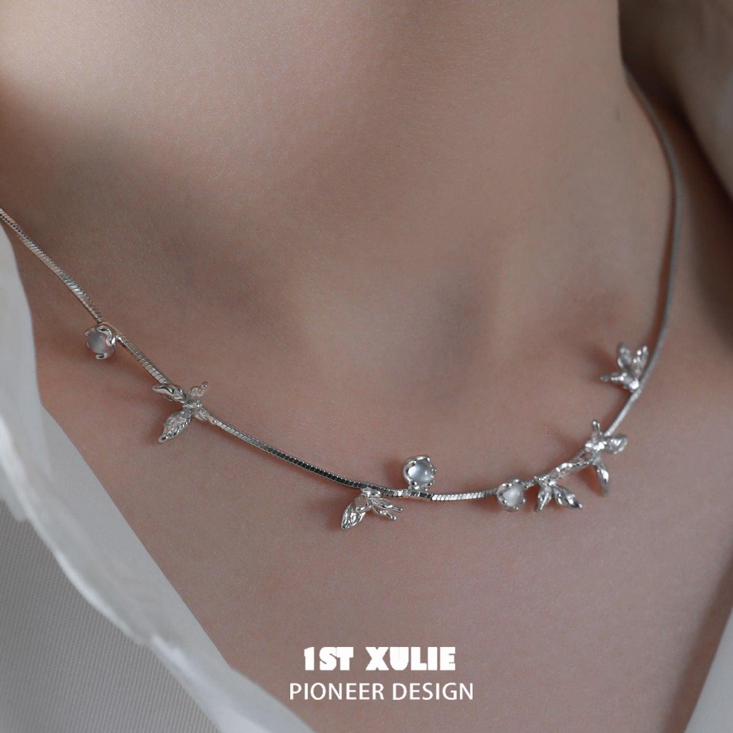Whiterfly S925 Sterling Silver White Chalcedony Necklace for Women - Elegant Gemstone Jewelry Gift for Birthday, Anniversary & Special Occasions