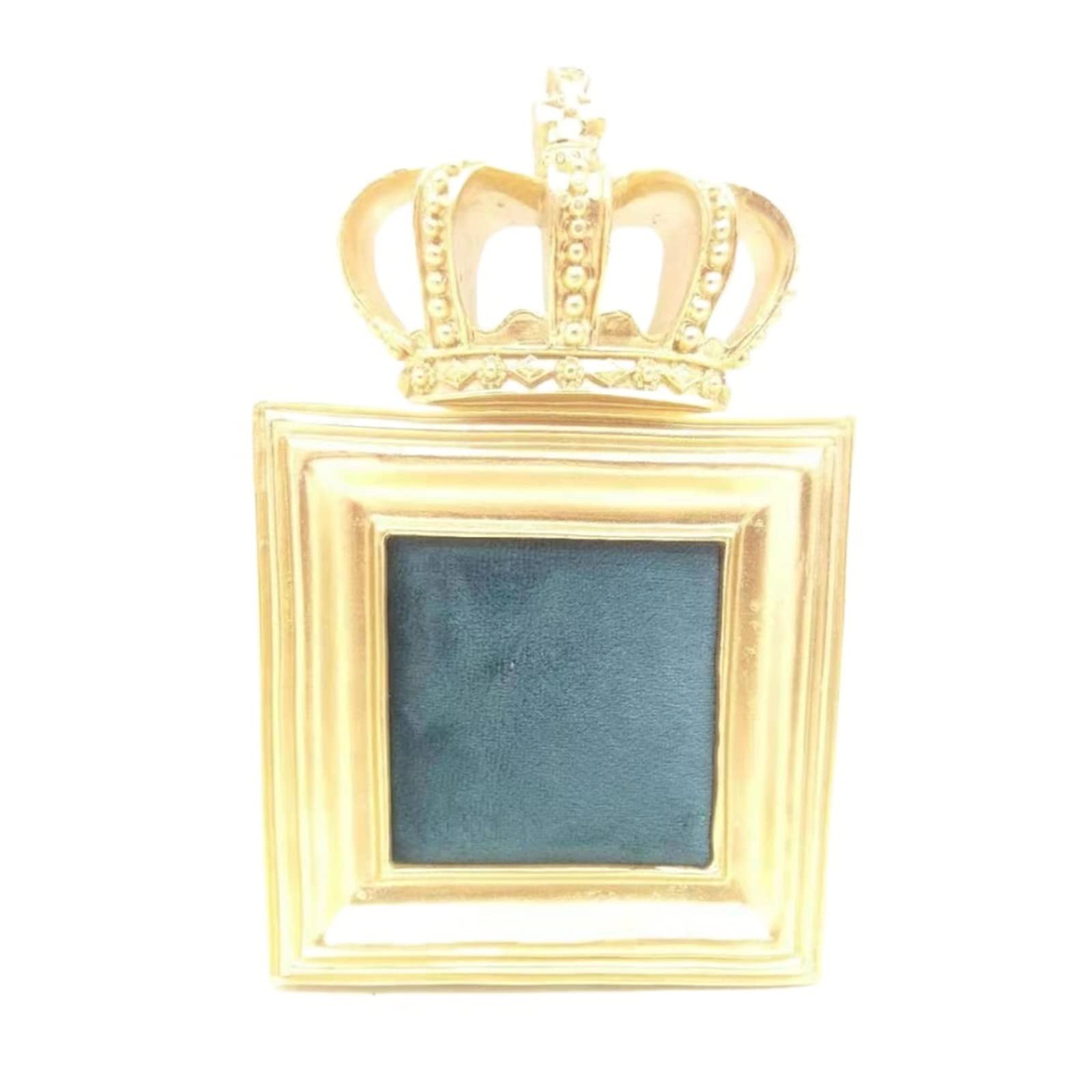 Vintage Gold Carved Metal Photo Frame - Elegant Home & Wedding Desktop Decoration for Pictures - Perfect for Living Room, Bedroom, Office & Gift Giving