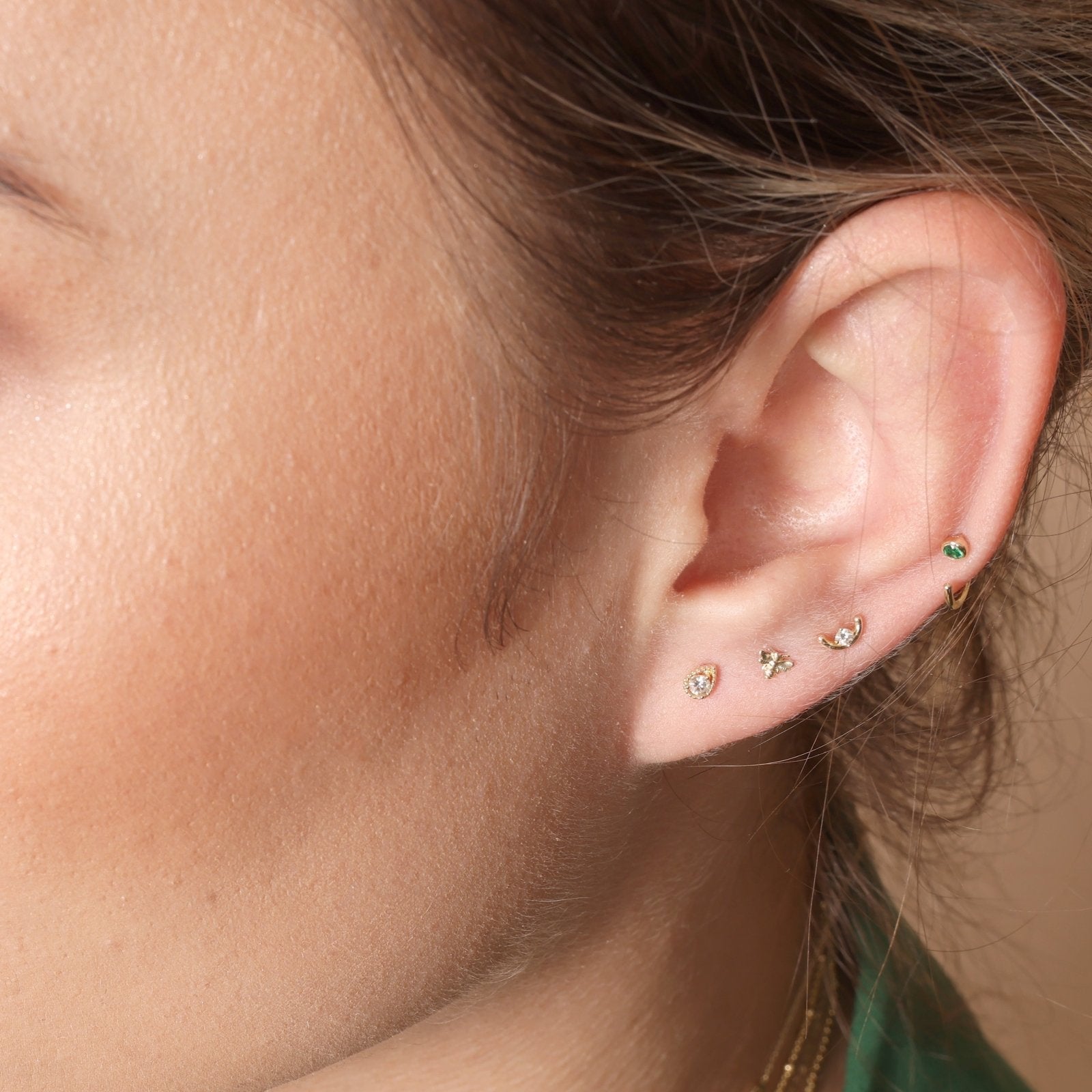 14K Solid Yellow Gold Emerald Ear Cuff - Elegant Cartilage Earring for Women - Perfect for Parties, Weddings & Everyday Wear