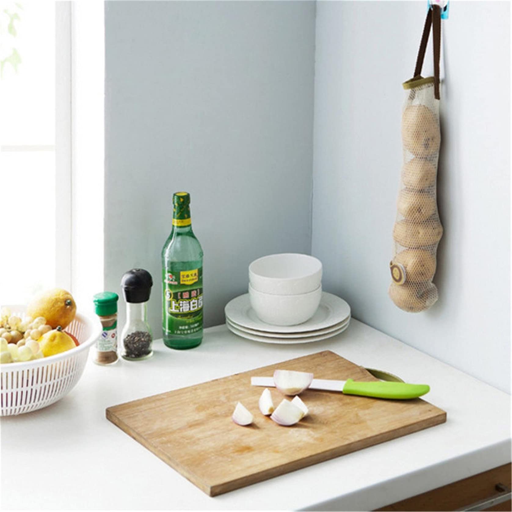 Reusable Hanging Mesh Storage Bags for Onions, Garlic, Potatoes & Produce - Breathable Net Bags for Fruits & Vegetables - Perfect for Kitchen Pantry, Grocery Shopping & Farmers Market