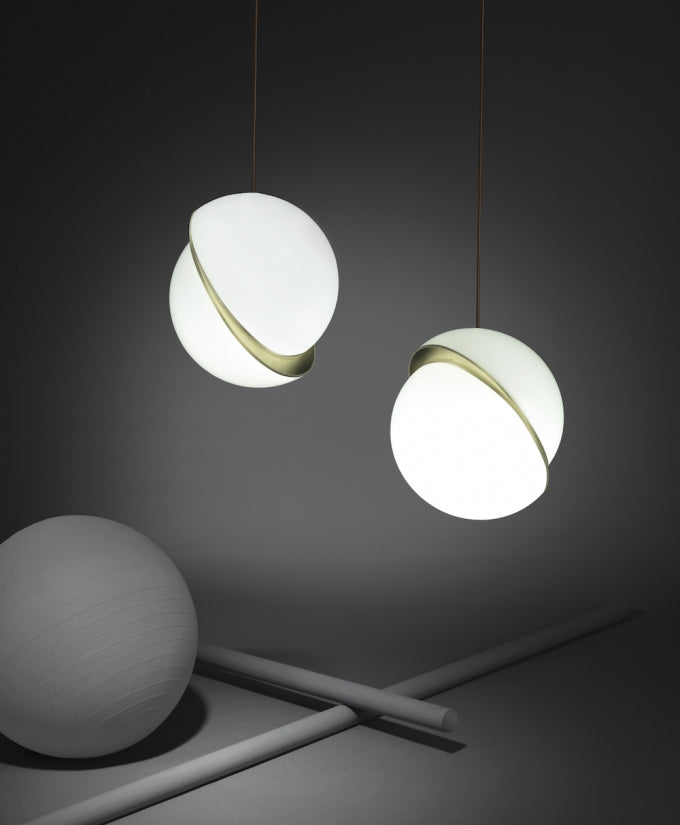Modern Crescent Moon Pendant Light - Elegant Hanging Chandelier for Bedroom, Living Room & Dining Room - Perfect for Boho, Farmhouse & Minimalist Decor