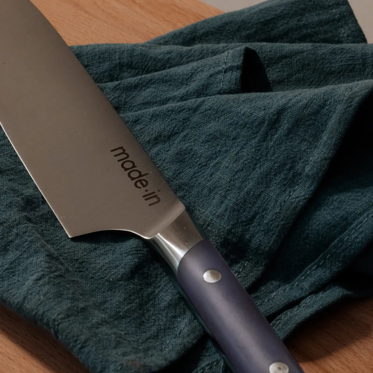 Premium 8 Inch Chef Knife - Professional Kitchen Knife with Harbour Blue Handle - Perfect for Slicing, Dicing, and Chopping Vegetables, Meat, and Fruits