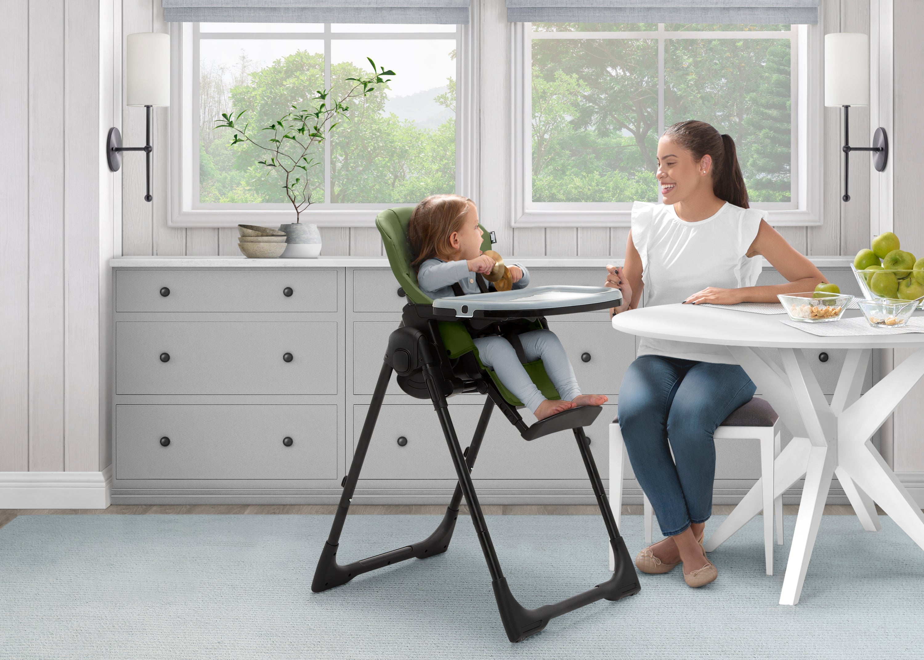 Jeep Classic Black Convertible 2 in 1 High Chair for Babies & Toddlers - Adjustable Height, Recline & Footrest - Perfect for Dining, Feeding & Playtime at Home or Restaurant