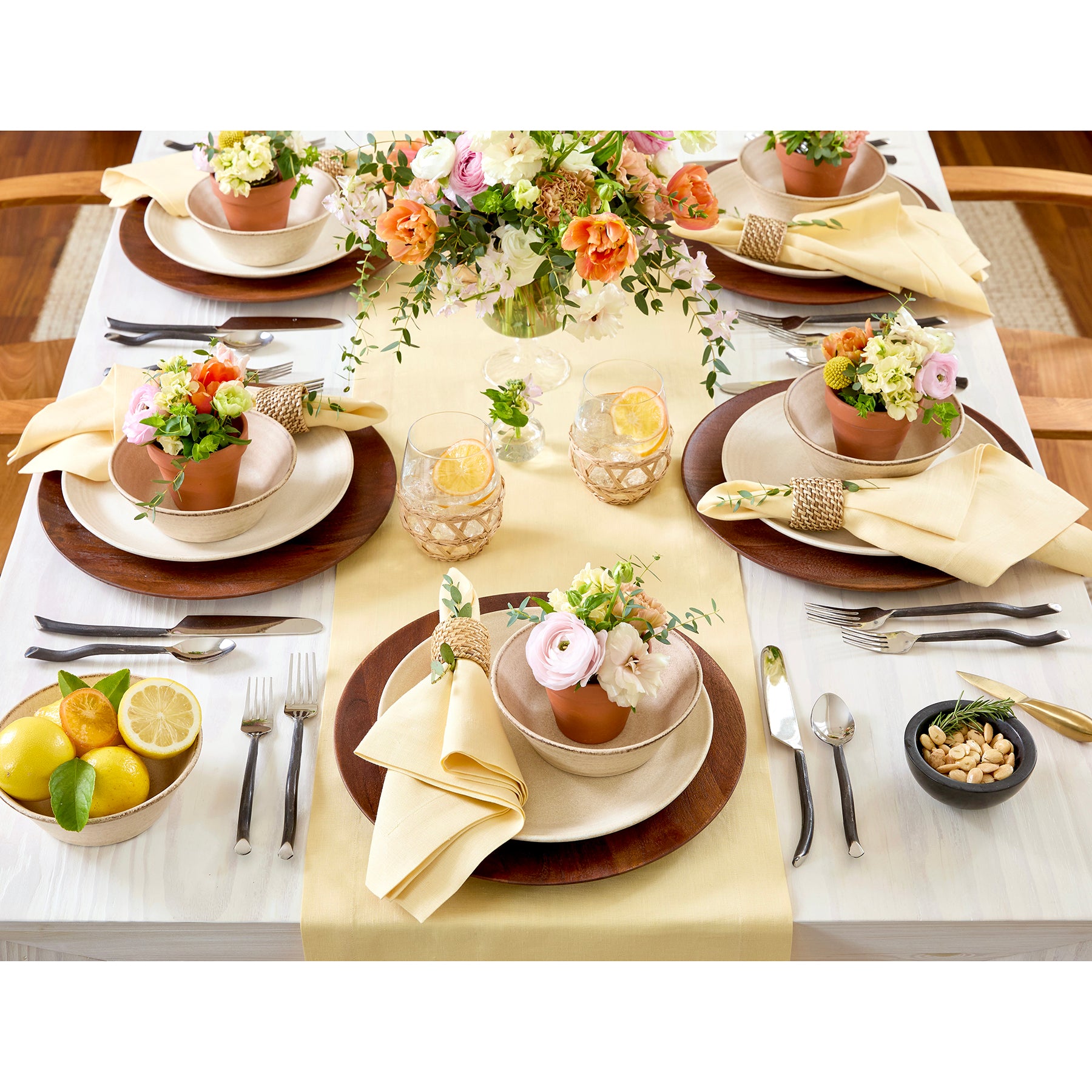 Elegant Fete Table Runner for Weddings, Parties & Events - Premium Decorative Dining Table Cover for Home & Restaurant Decor