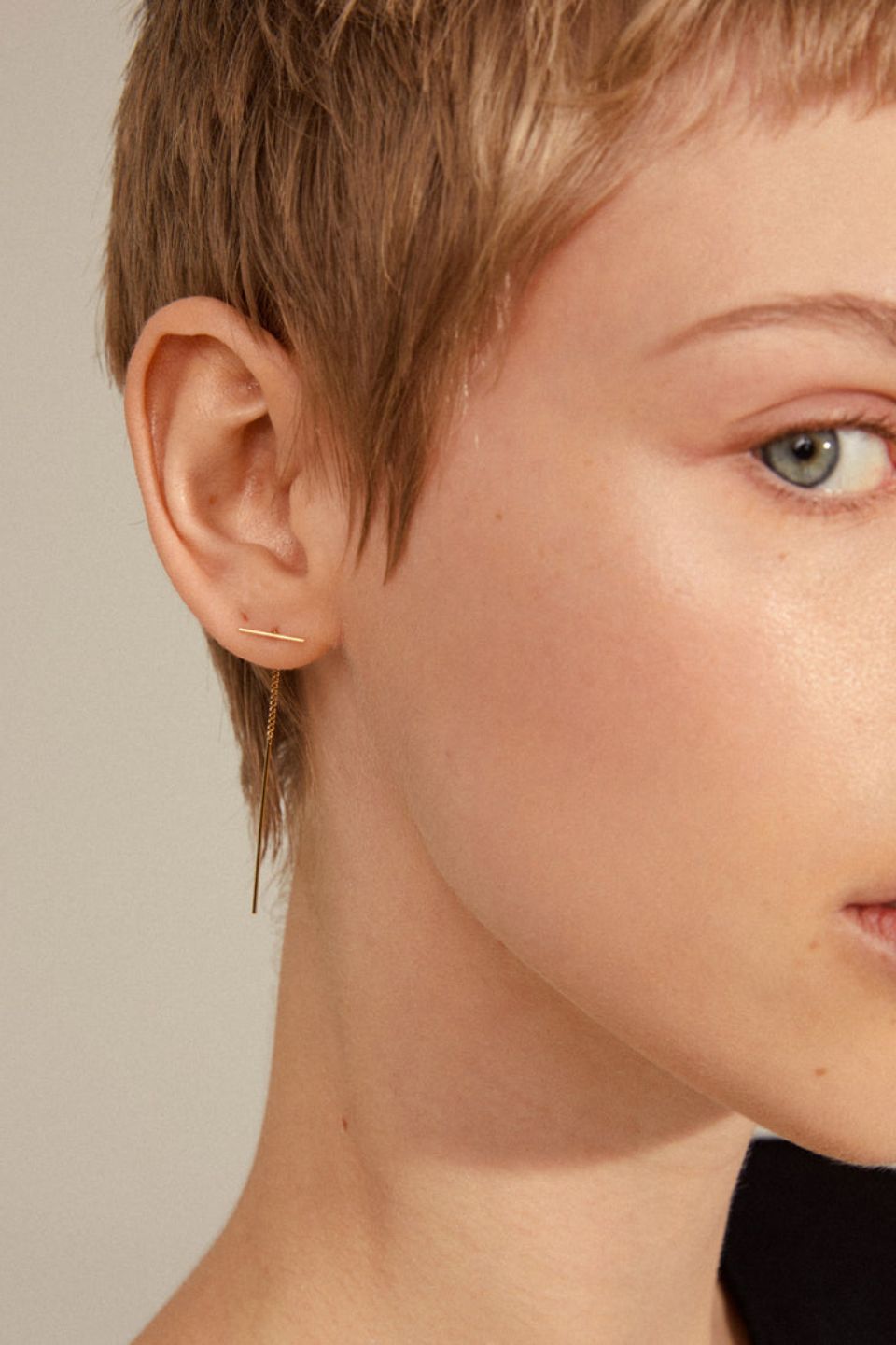 Brielle Small Bar Thread Earrings - Minimalist Dainty Gold Hoop Earrings for Women, Everyday Wear & Special Occasions