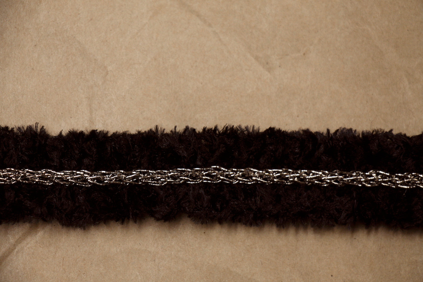 Black & Bronze Chain Braid Trim - Decorative Edge for Clothing, Bags & Home Decor - Perfect for DIY Fashion & Accessories