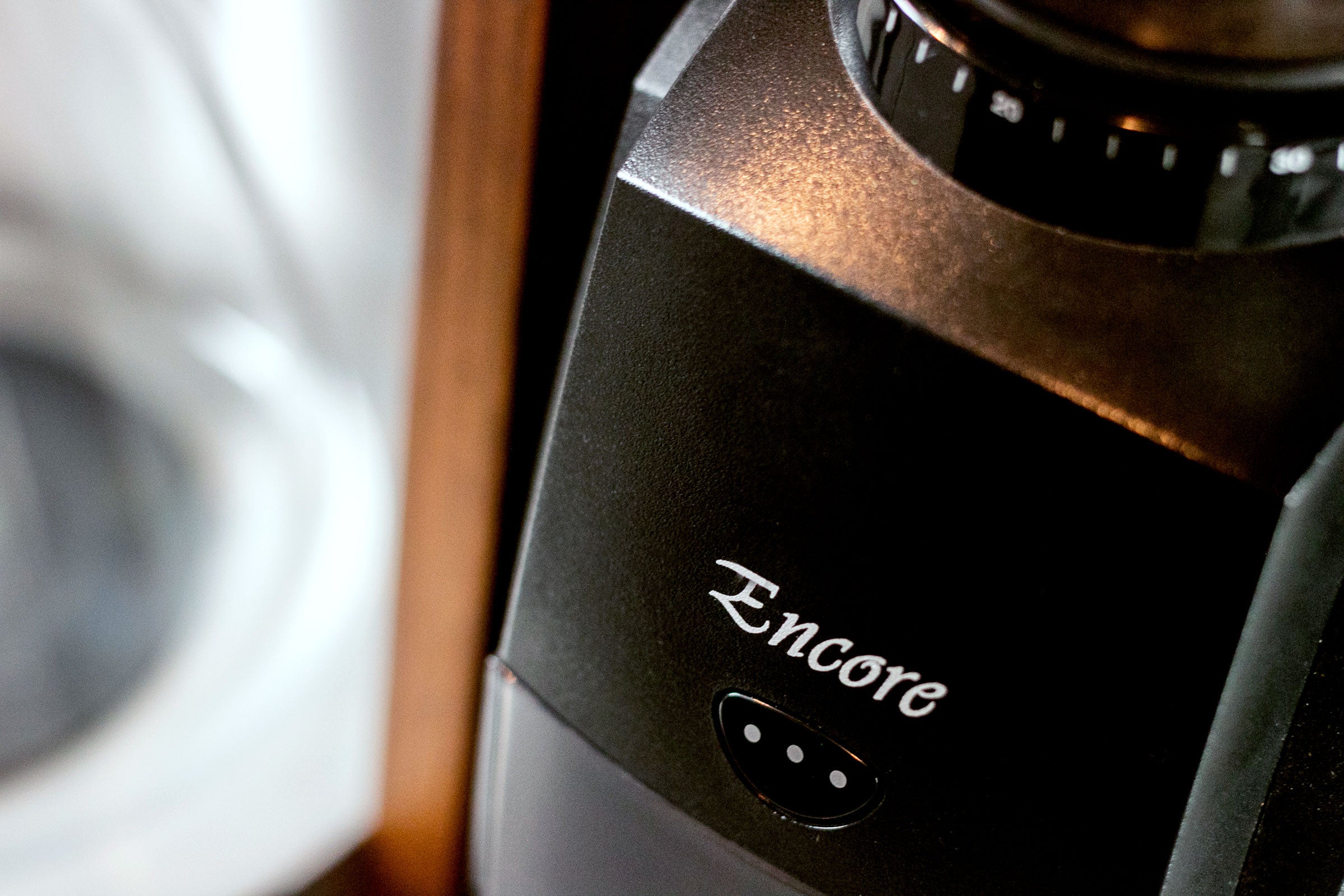 Baratza Encore Conical Burr Coffee Grinder - Electric Coffee Bean Grinder for Espresso, Drip & French Press - Perfect for Home & Office Use