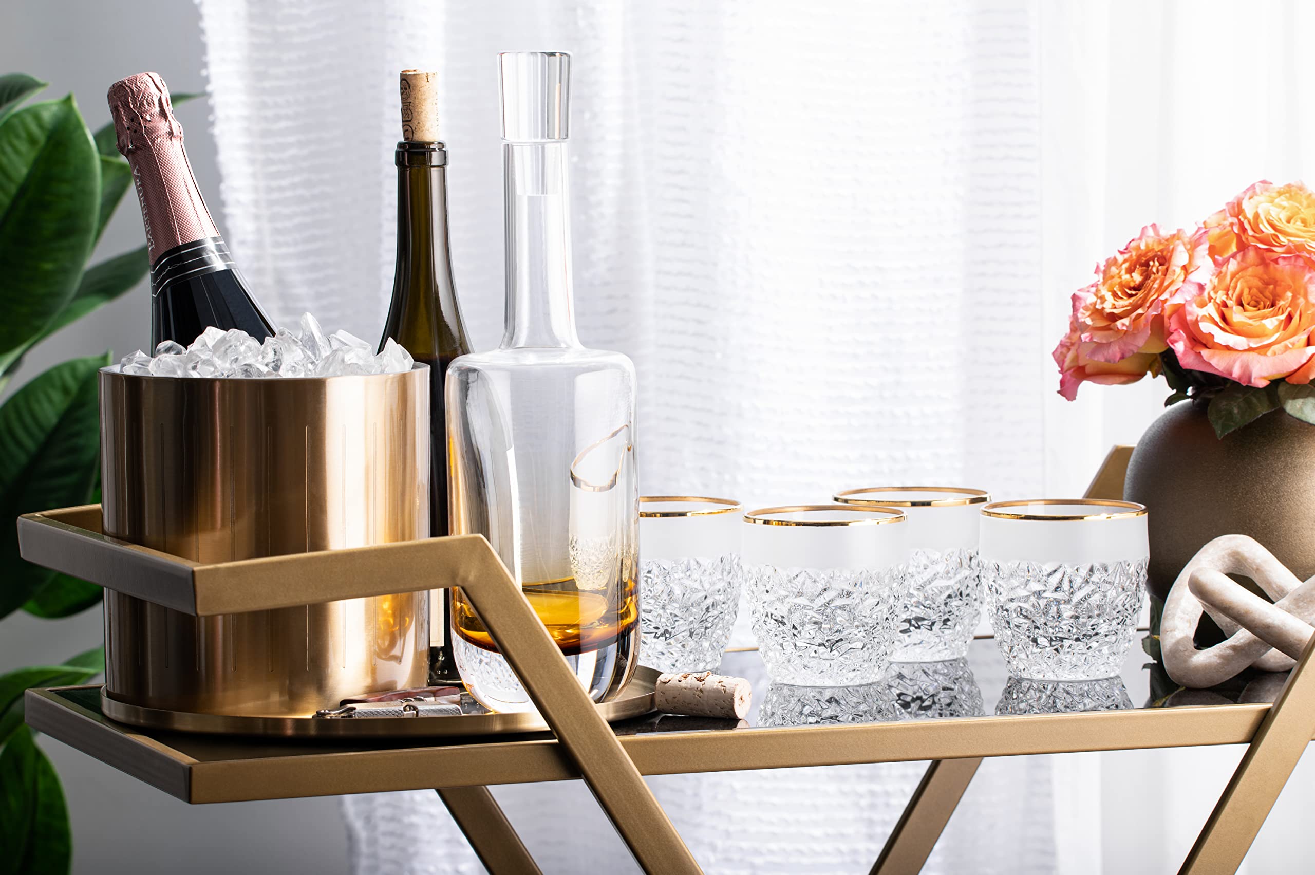 Premium European Crystal Glass Set of 6 - 12 oz Double Old Fashioned Tumblers with Frosted Crack Design & Gold Band - Elegant Barware for Cocktails, Whiskey & Home Entertaining - Made in Europe