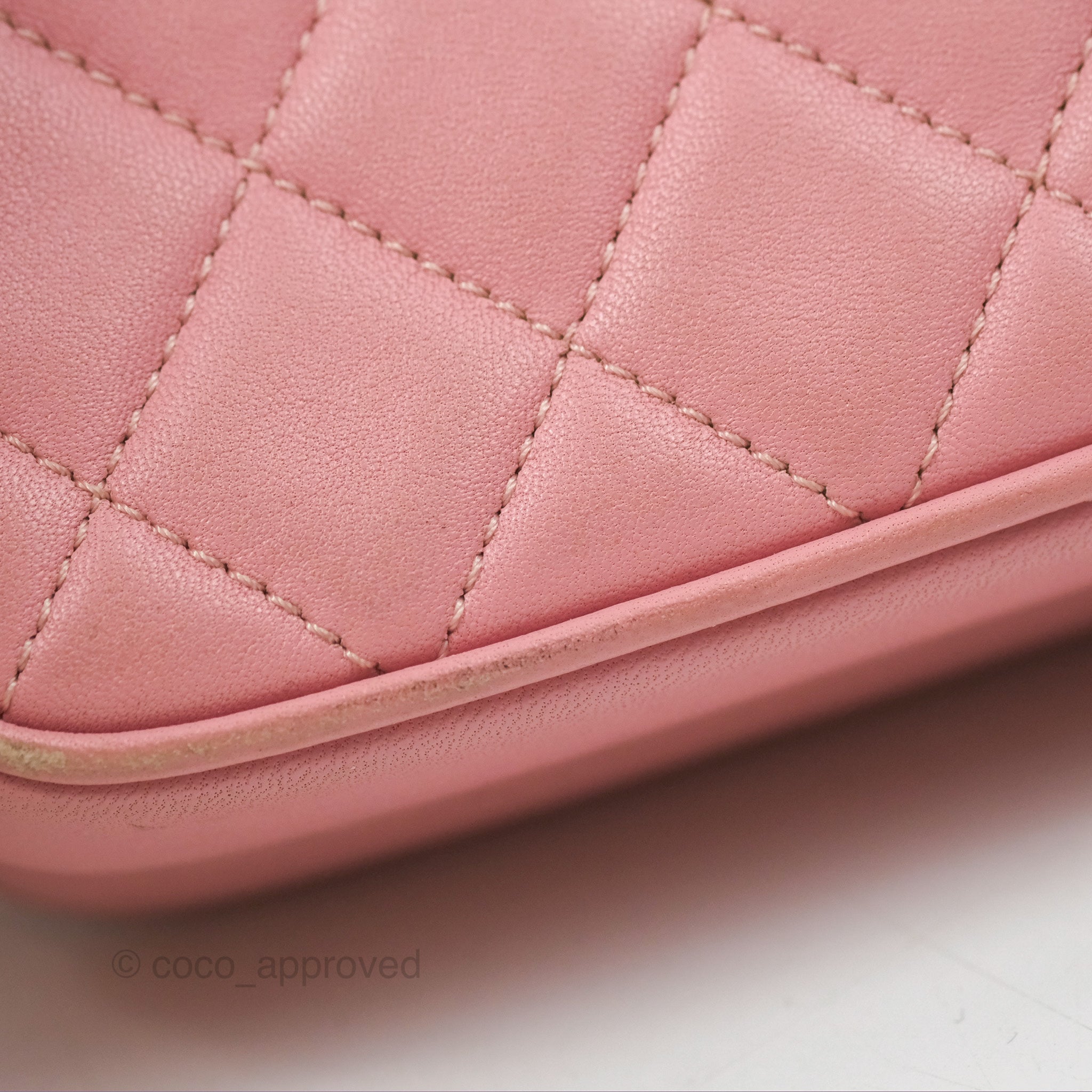 Chanel Citizen Chic Flap Bag in Pink Lambskin Leather with Gold Hardware - Perfect for Women's Luxury Everyday Use & Special Occasions