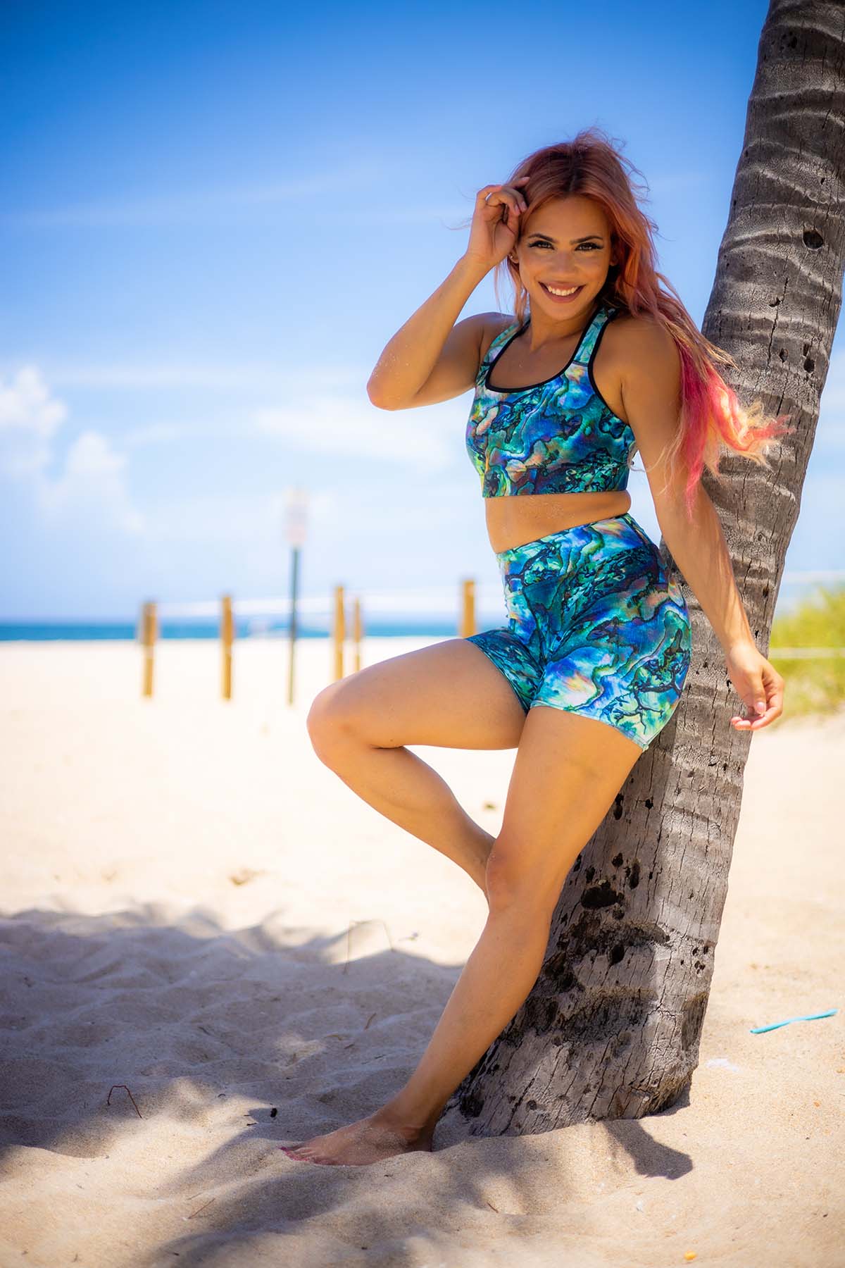 Premium Abalone Sports Top for Women - Breathable & Moisture-Wicking Activewear for Running, Yoga & Gym Workouts