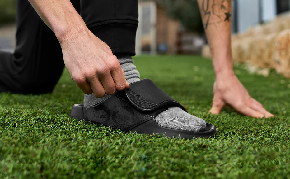 Unisex OOahh Sport Slide Sandals - Comfortable & Lightweight Athletic Slides for Men & Women - Perfect for Gym, Pool, Beach & Casual Wear