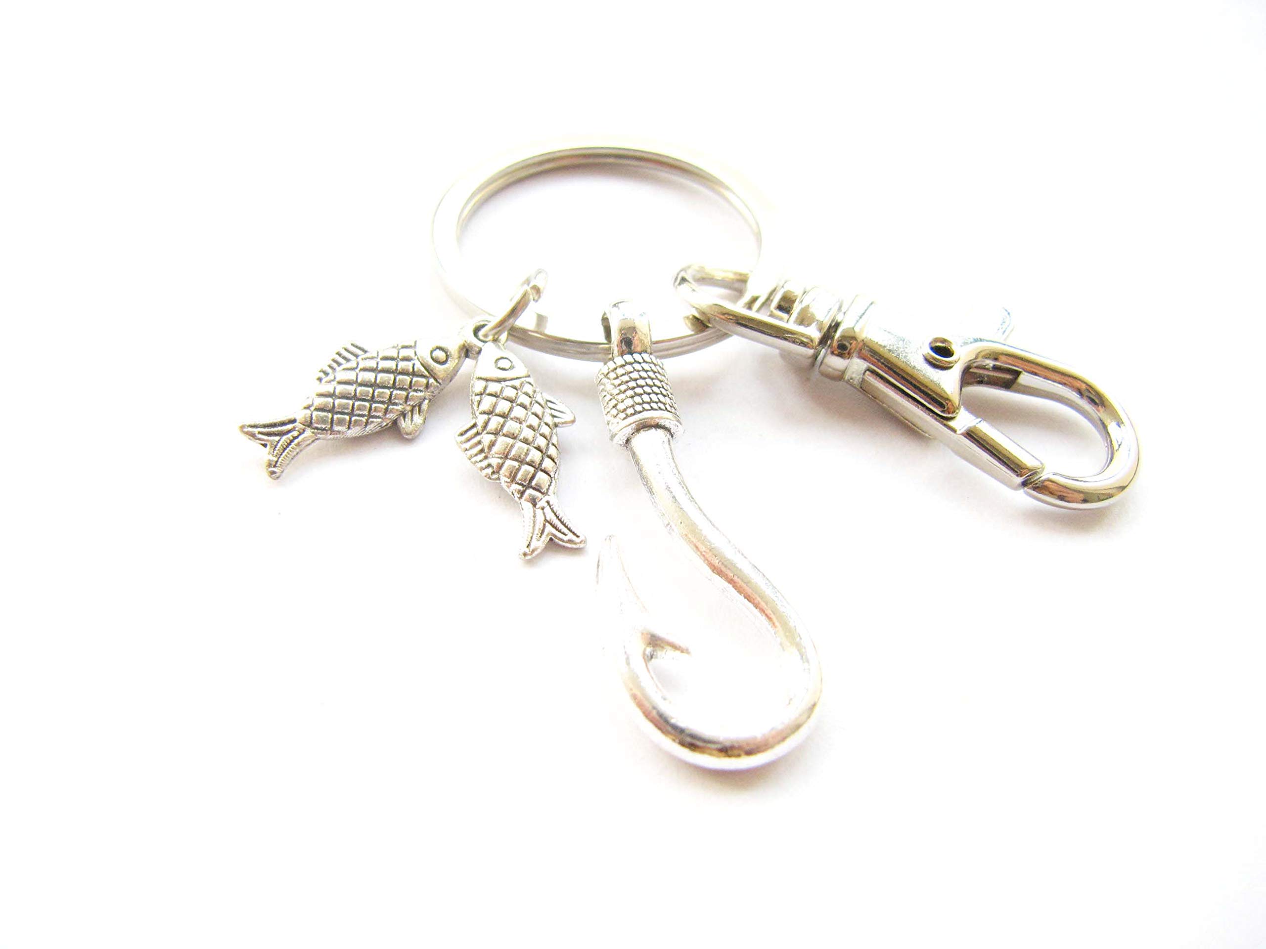 Fishing Hook and Fish Keychain - Custom Engraved Fisherman Keychain for Anglers - Personalized Fishing Gift for Men & Women - Perfect for Fishing Enthusiasts, Boat Keys, and Outdoor Adventures
