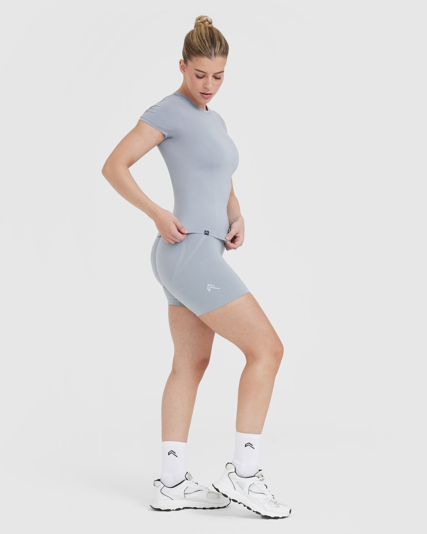 Mellow™ Soft Short Sleeve T-Shirt for Men & Women | Comfortable Cotton Casual Tee in Metal Grey | Perfect for Everyday Wear, Gym & Outings