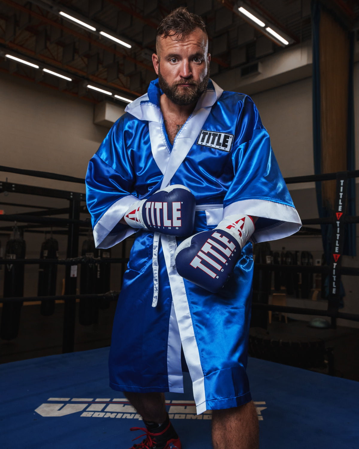 TITLE Boxing Pro Full Length Training Robe 3.0 - Premium Boxing Robe for Fighters & Training - Ideal for Gym, Sparring & Pre-Fight Warmups