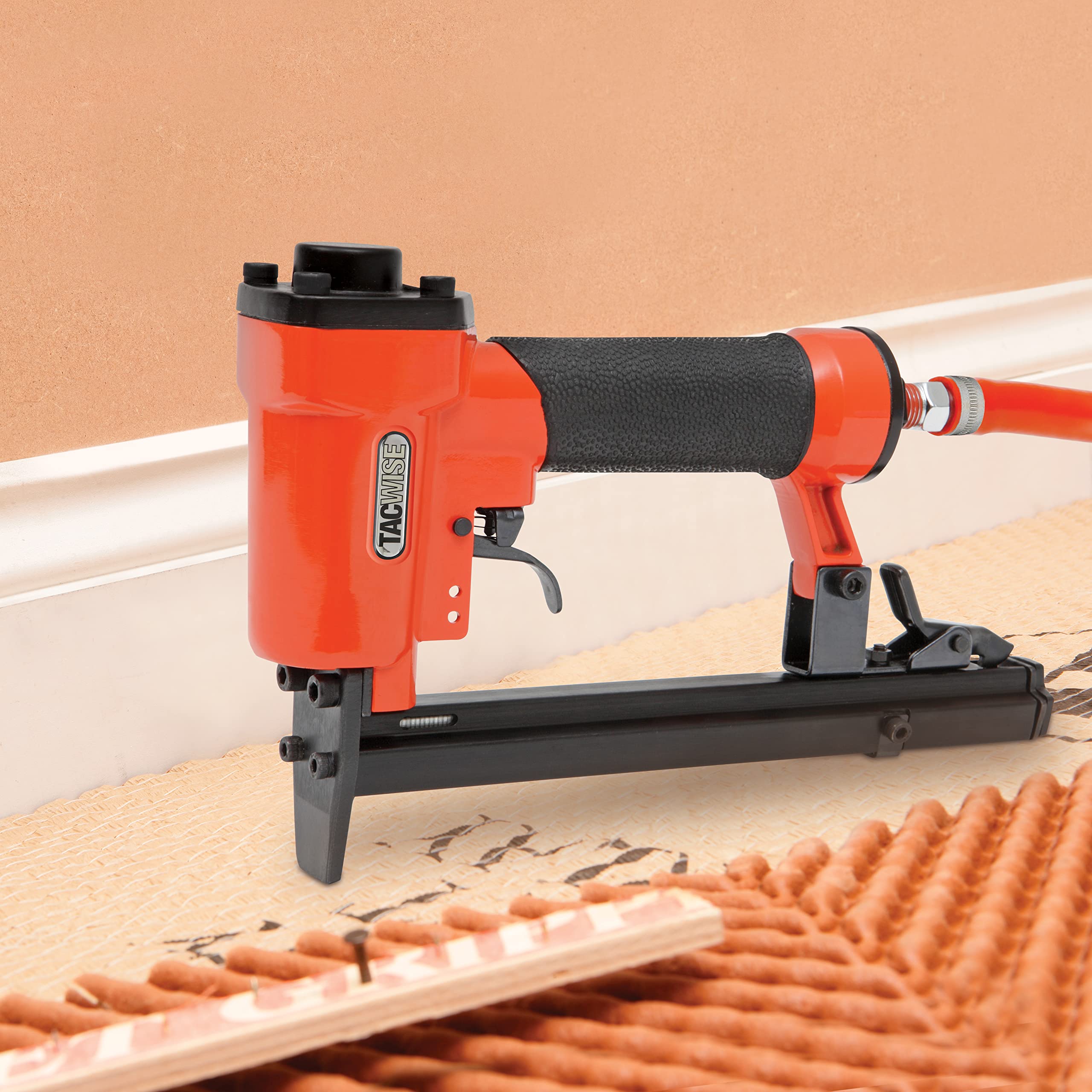 A14014V 140 Type Heavy Duty Air Stapler - Pneumatic Staple Gun for Upholstery, Carpentry & DIY Projects | Professional Woodworking & Furniture Repair Tool