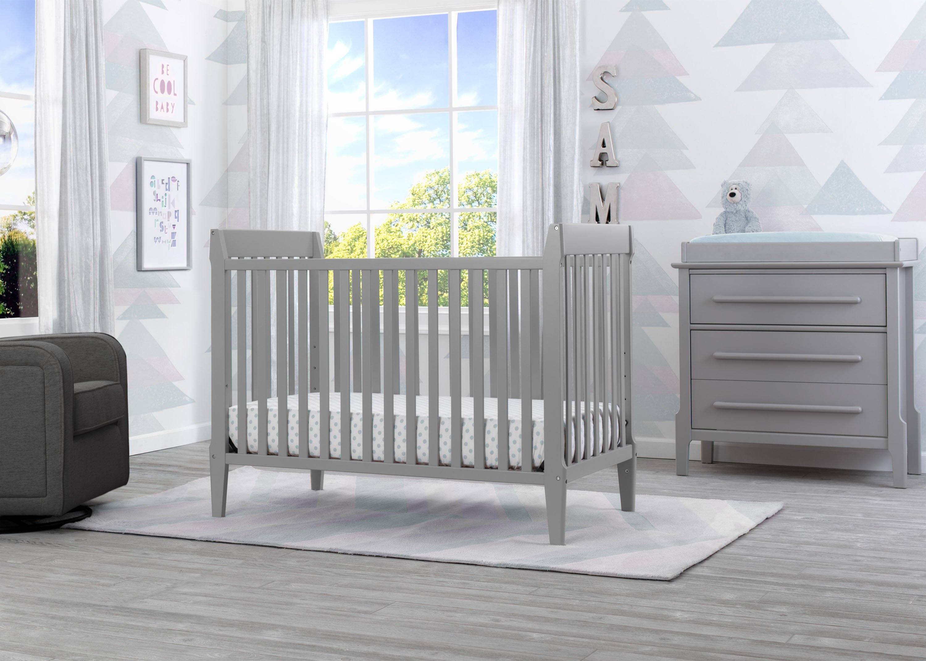 Mid Century Modern 5-in-1 Convertible Crib - Classic Nursery Furniture for Baby to Toddler Bed | Perfect for Small Spaces & Modern Nurseries