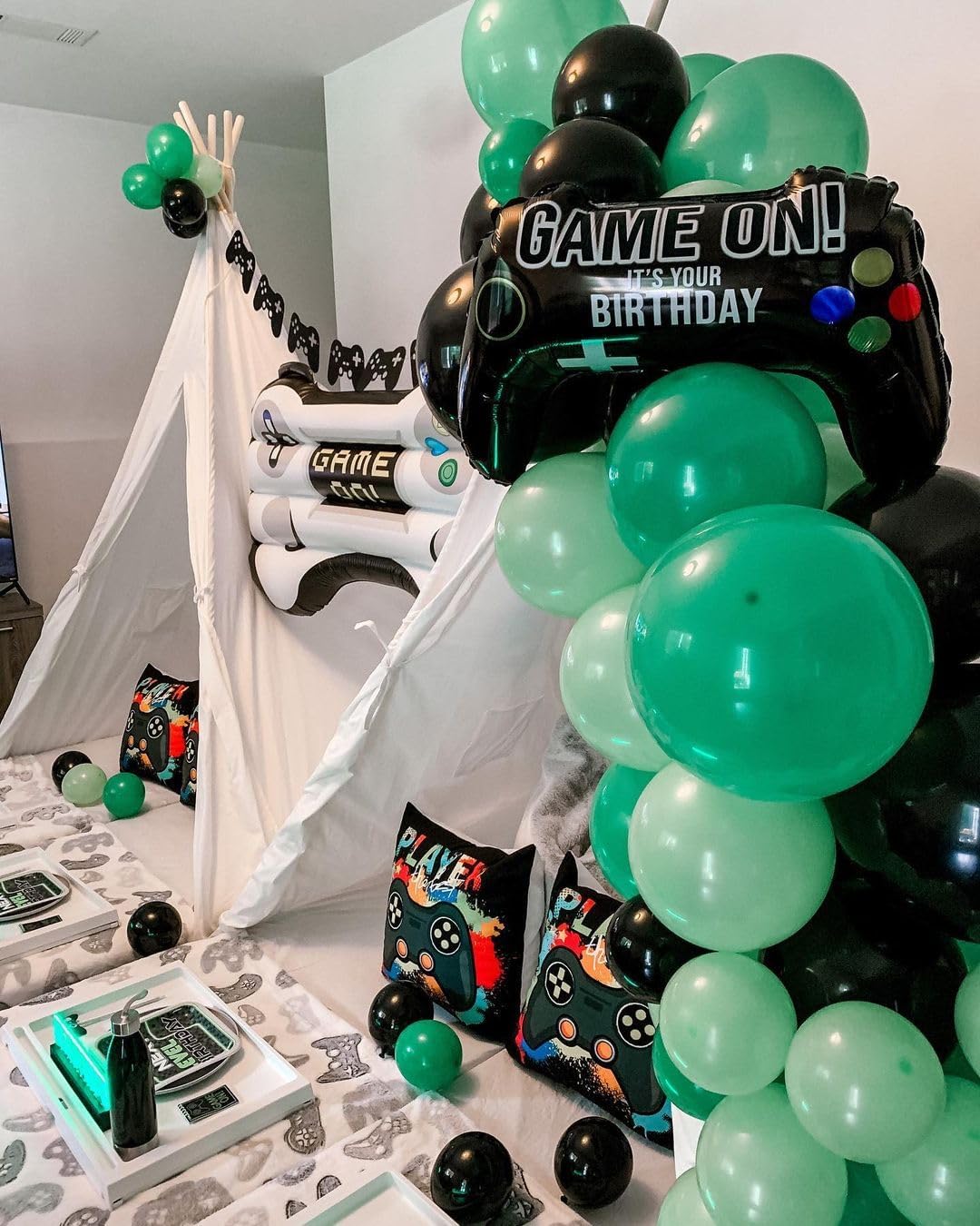 2 Pack Video Game Controller Mylar Balloons - Perfect for Boys Gaming Birthday Party Decorations & Themed Celebrations - Great for Arcade Parties, Gamer Gifts, and Gaming Room Decor