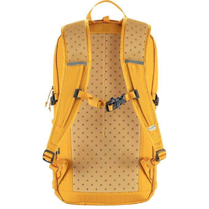 Abisko Softpack 16 - Lightweight Hiking Backpack for Men & Women - Water-Resistant Daypack for Outdoor Adventures, Travel & Camping - Perfect for Day Hikes, Commuting & Weekend Getaways