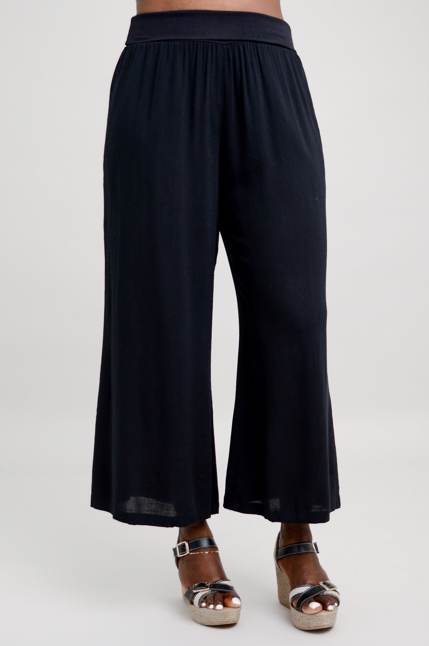 Landon Capri Pants for Women - Black Linen Bamboo Blend - Comfortable & Breathable for Summer, Travel & Casual Wear