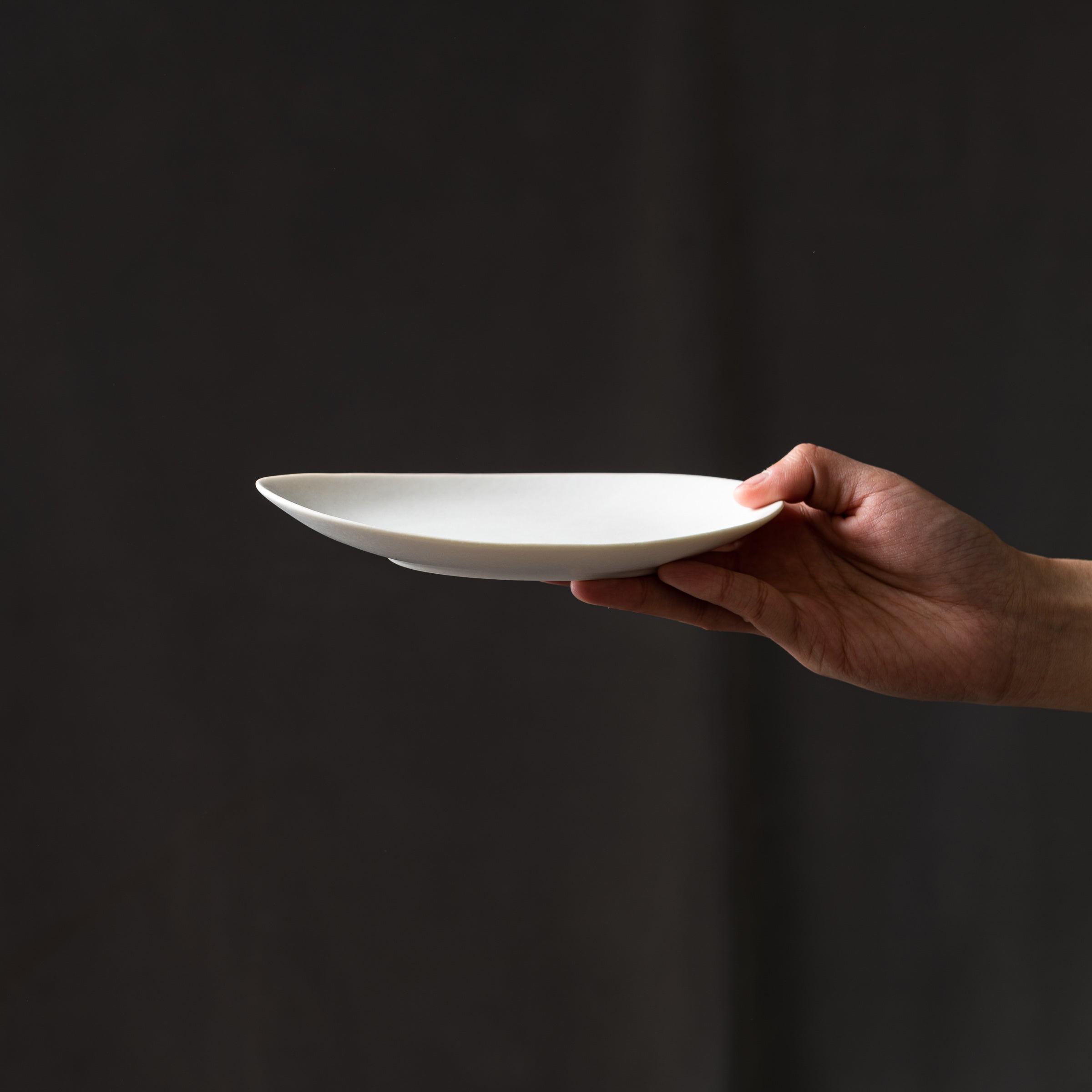 Yui Japanese Tea Saucer Snack Plate - Elegant Grey Ceramic Dish for Matcha, Desserts & Small Bites | Perfect for Tea Ceremonies, Afternoon Tea & Home Decor