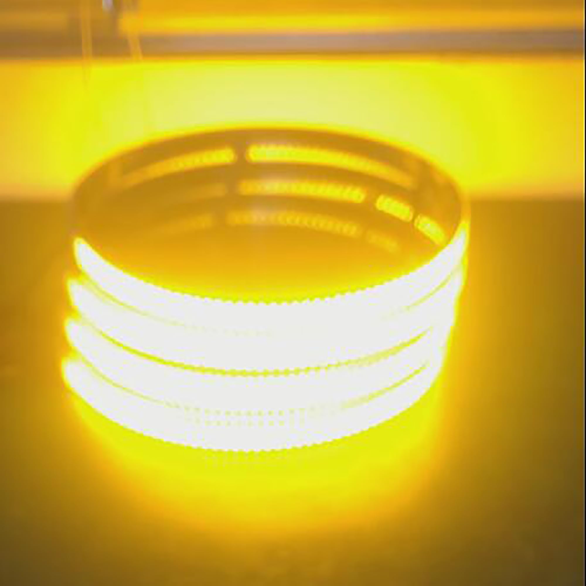 15.5 Inch Quad Row Amber White LED Wheel Ring Lights with Amber Turn Signal Scanning Function, 3924 LEDs, Waterproof IP68, RF Remote Control - for Trucks, Cars, SUVs, Pickups (Ideal for Off-Roading, Night Driving & Custom Vehicle Lighting)