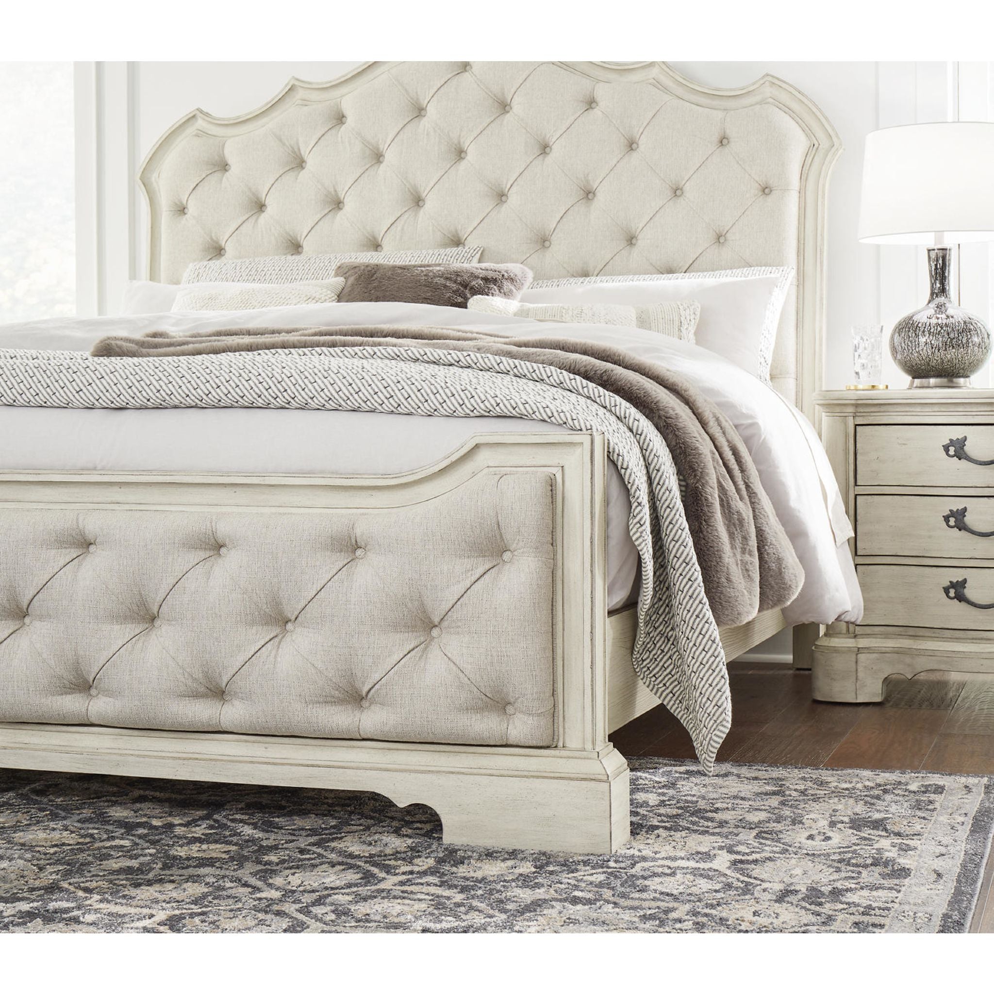 Arlendyne Upholstered Queen Bed Frame with Button Tufted Headboard - Antique White Finish for Luxurious Bedroom Decor | Perfect for Master Bedrooms, Guest Rooms & Modern Apartments
