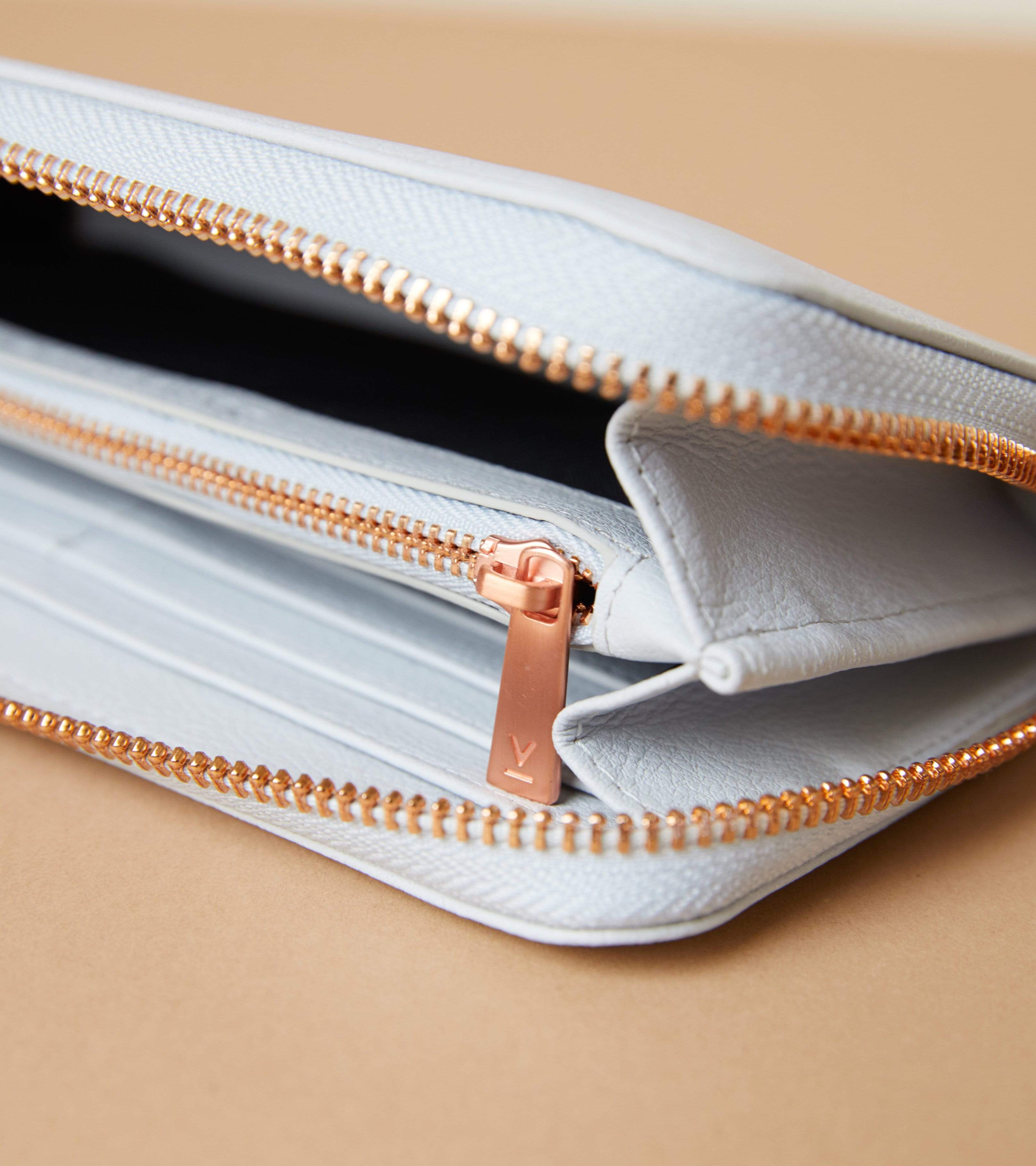 Vegan Leather Apple Purse for Women - Classic Light Grey Crossbody Bag | Perfect for Work, Travel & Everyday Use