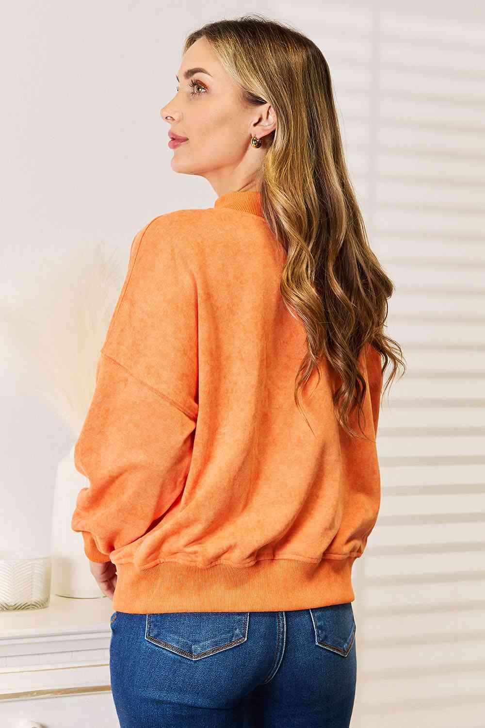 Cozy Pumpkin Print Dropped Shoulder Sweatshirt | Fall Fashion Women's Pullover | Perfect for Autumn Outfits, Halloween Parties & Casual Wear