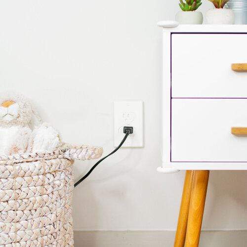 Qdos Universal Self Closing Outlet Cover - Childproof Electrical Outlet Safety Plugs, White (3 Pack) - Perfect for Baby Proofing Homes, Nurseries & Offices