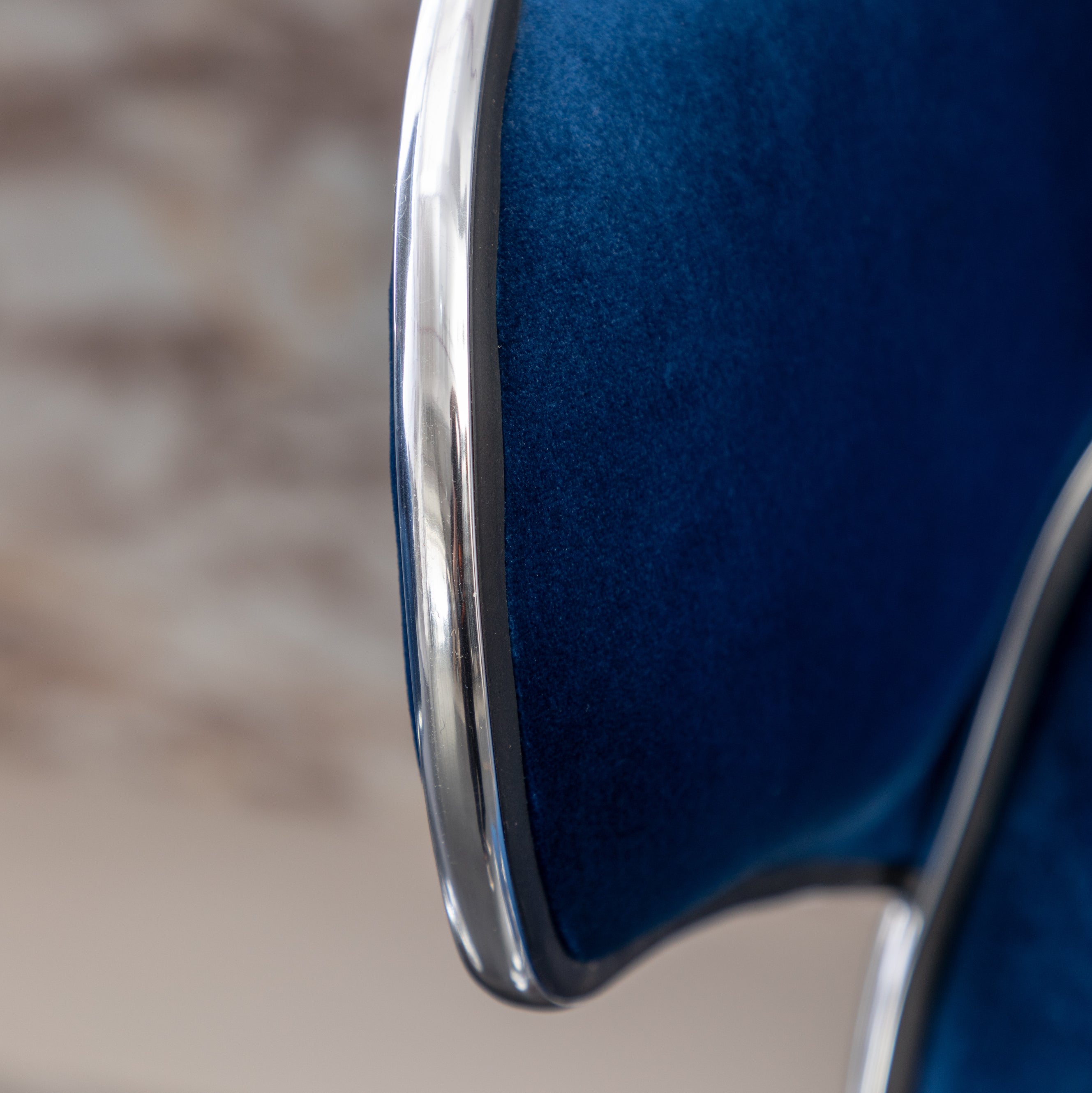 Roundhill Furniture Masaccio Velvet Upholstered Adjustable Swivel Bar Stool - Set of 2 Blue Counter Height Stools for Kitchen Island, Bar, or Breakfast Nook
