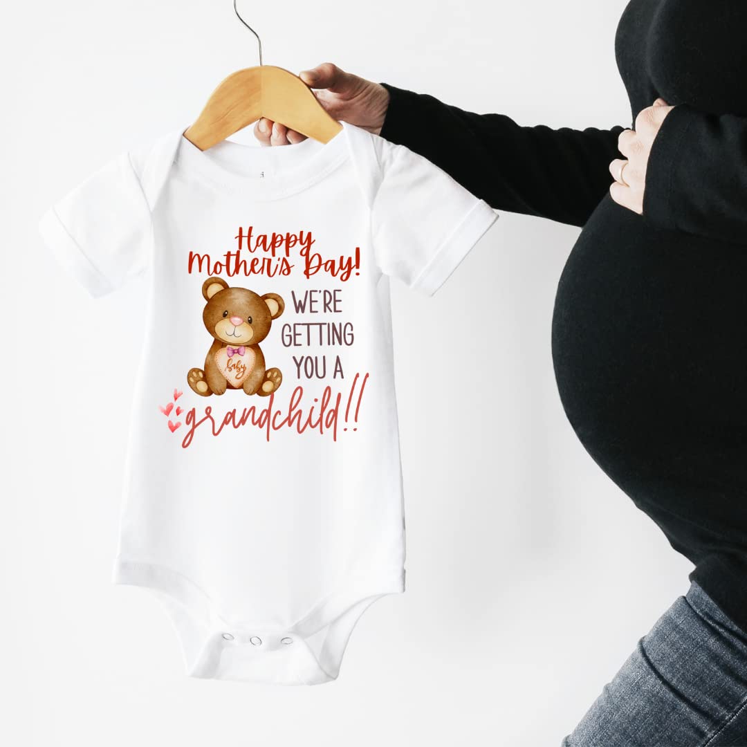 Happy Mother's Day Baby Announcement Onesie - Cute Pregnancy Reveal Gift for Mom & Mother-in-Law | 2023 Gender Neutral Baby Shower & Surprise Gift Idea | Perfect for First-Time Moms, Grandmas & Special Occasions