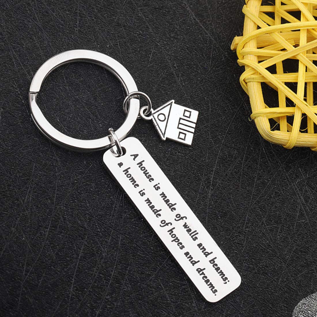Zuo Bao House Keychain - New Home Gift, A House is Made of Walls and Beams Key Holder - Perfect for Housewarming Parties, New Homeowners & Real Estate Agents