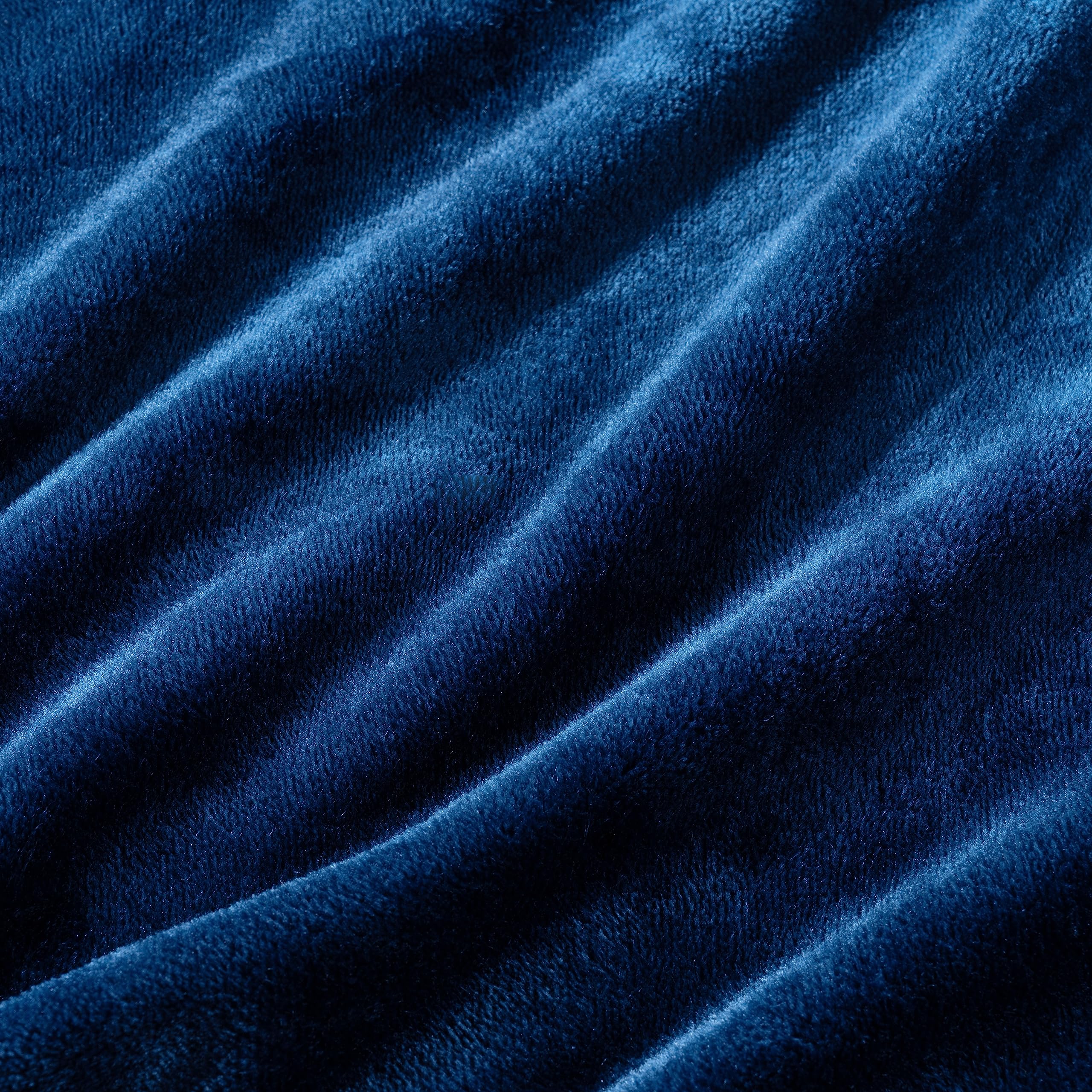 Berkshire Blanket Classic VelvetLoft Solid Queen Size Bed Blanket - Ultra Soft Lightweight Flannel Plush Throw for Bed, Couch & Sofa - Dress Blues 90x90 Inches - Perfect for Winter Nights, Movie Time & Cozy Home Decor E0555-FQ-13E