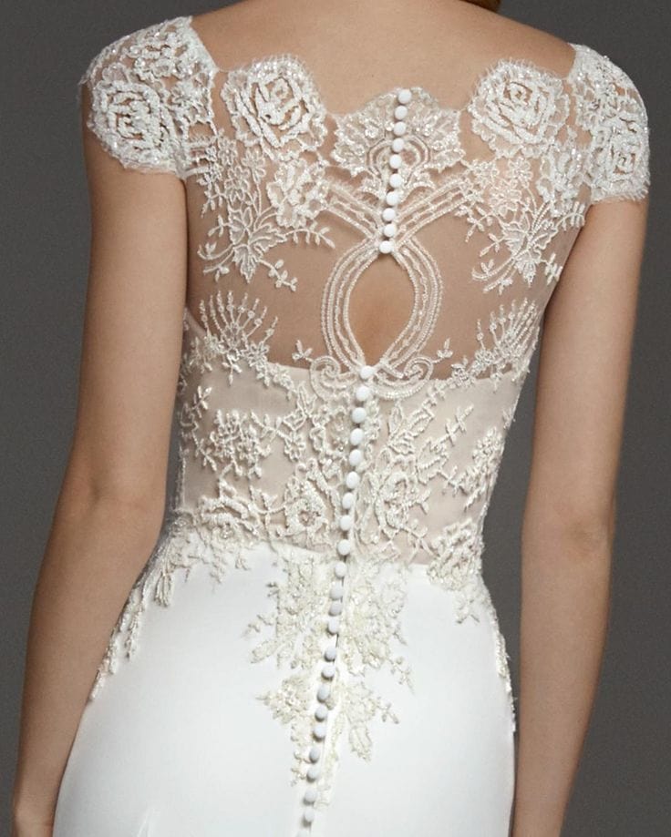 Atelier Pronovias Claudia Wedding Dress - Size 12 | Elegant Bridal Gown for Church Ceremony & Beach Weddings