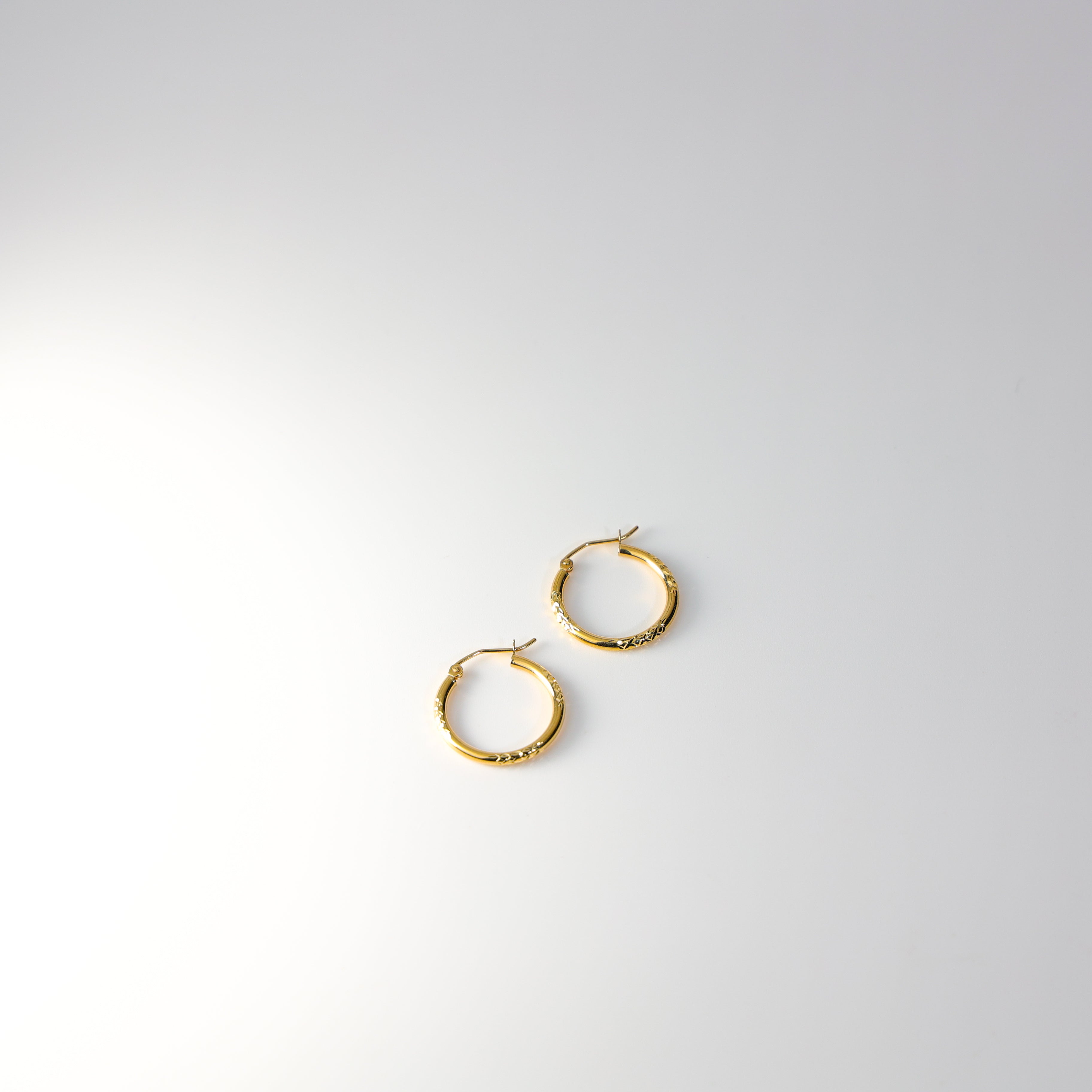 18K Gold Diamond Cut Huggie Hoop Earrings 20MM Wide - Elegant Everyday Hoops for Women | Perfect for Work, Date Night & Special Occasions | Model 973