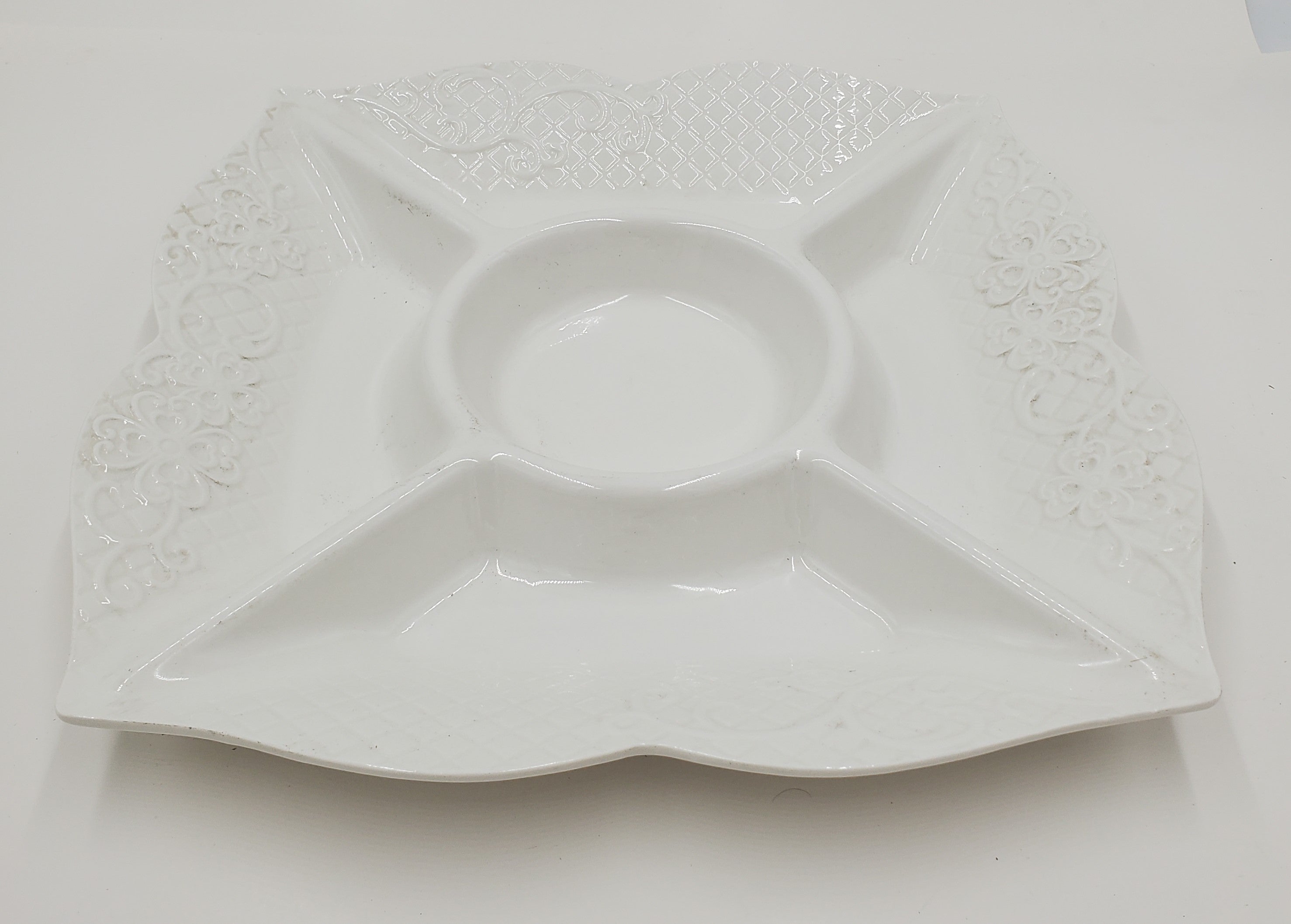 15.5 Inch Square 5-Section Plate - Perfect for Party Serving, Picnics, and Buffet Dining