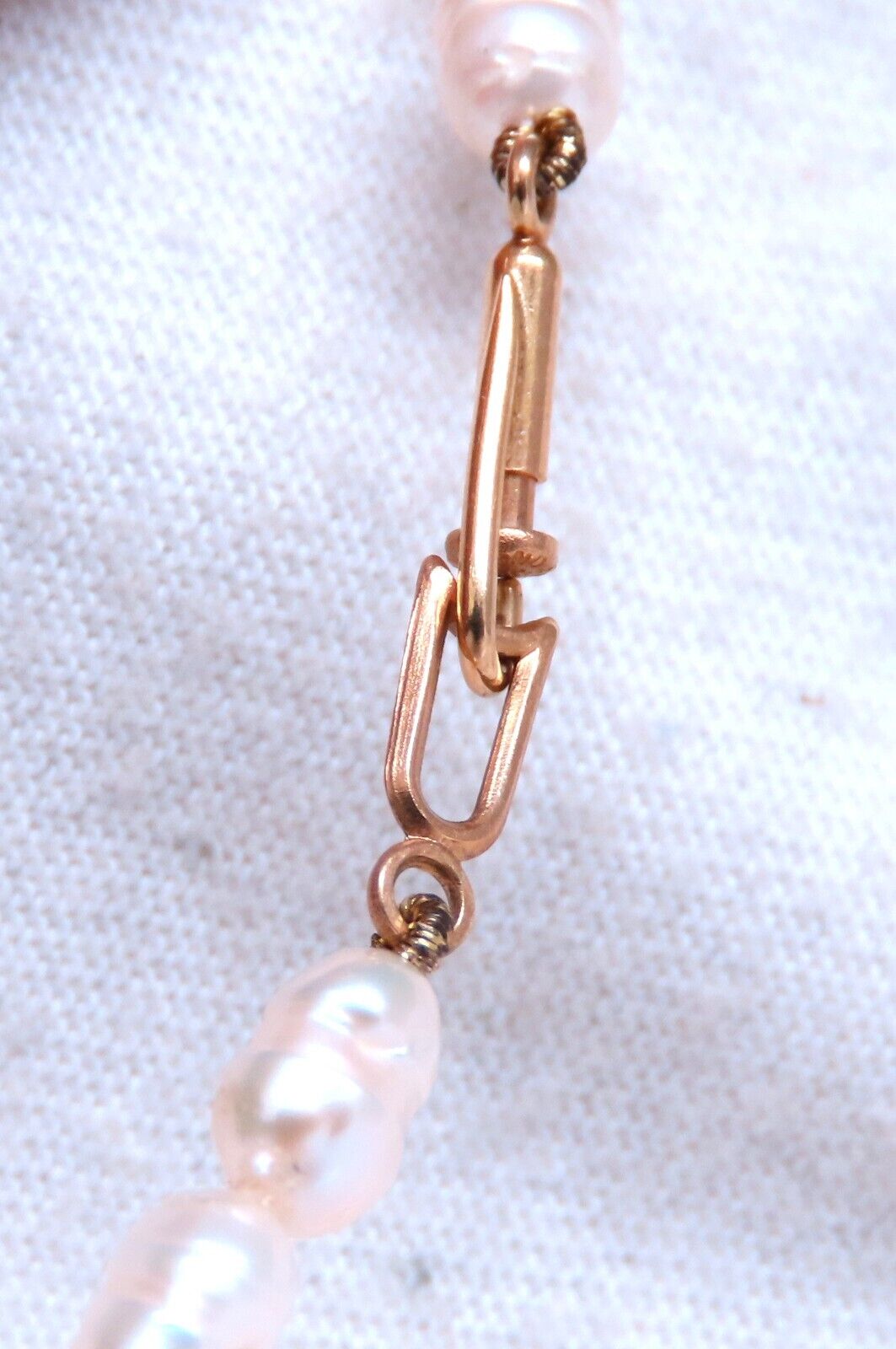 Art Deco Style Onyx and Mabe Pearl Necklace in 14kt Gold - Elegant Vintage Jewelry for Evening Wear & Special Occasions