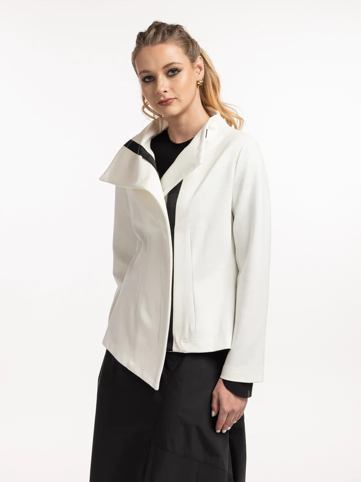 X LAB 470 Extension Jacket in Ivory - Lightweight Waterproof Windbreaker for Outdoor Hiking & Travel | Men's & Women's Fashion Outerwear