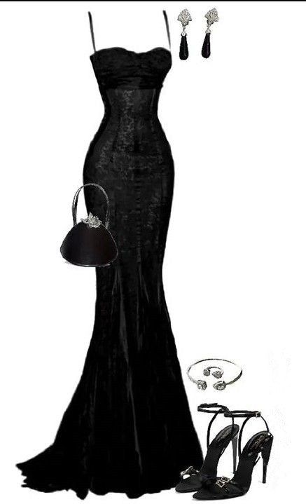 Elegant Black Lace Mermaid Prom Dress with Spaghetti Straps - Formal Evening Gown for Homecoming, Birthday Party & Special Occasions - Style J6000